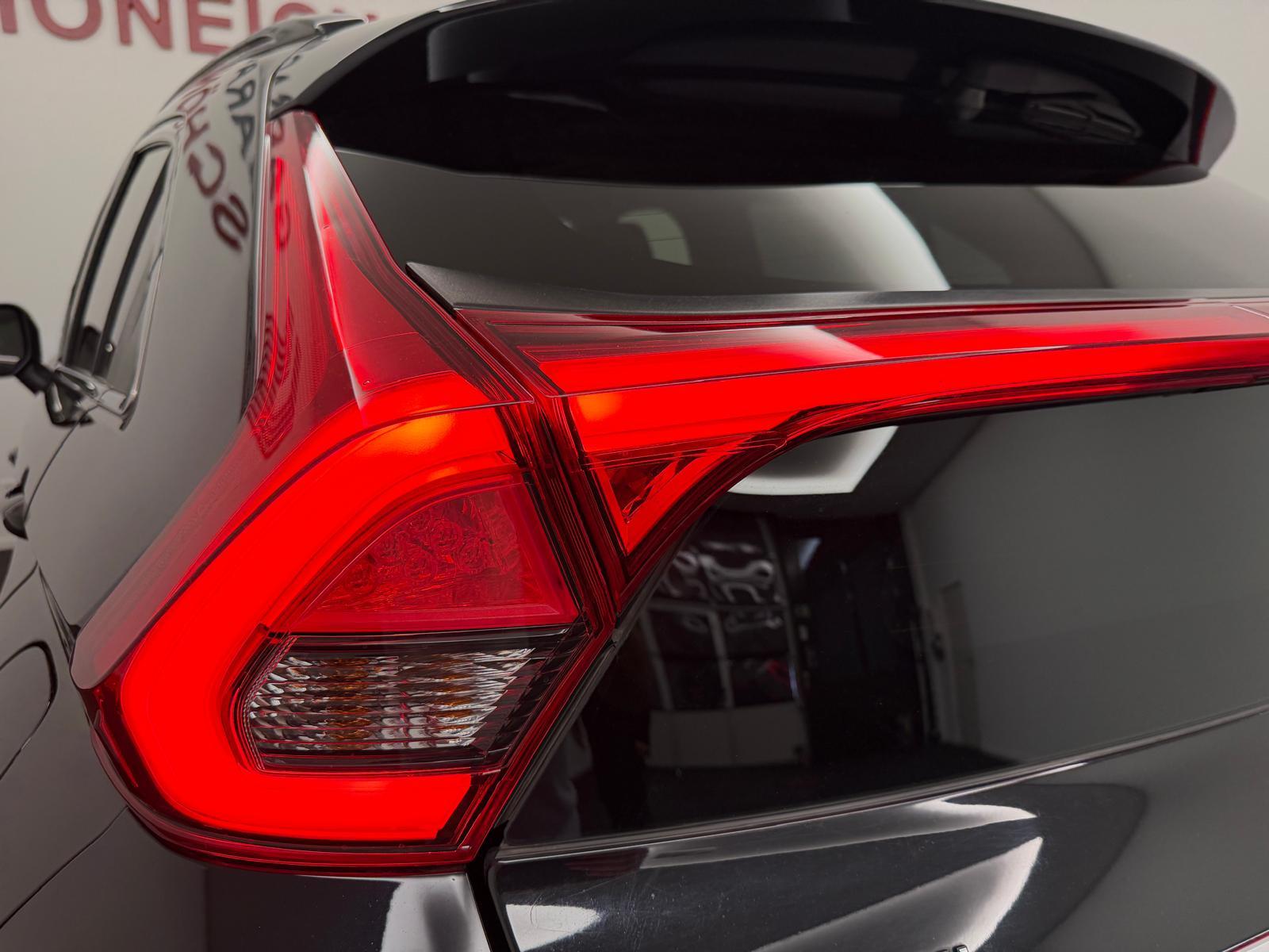 MITSUBISHI Eclipse Cross 1.5 T Diamond 4x4-image-8