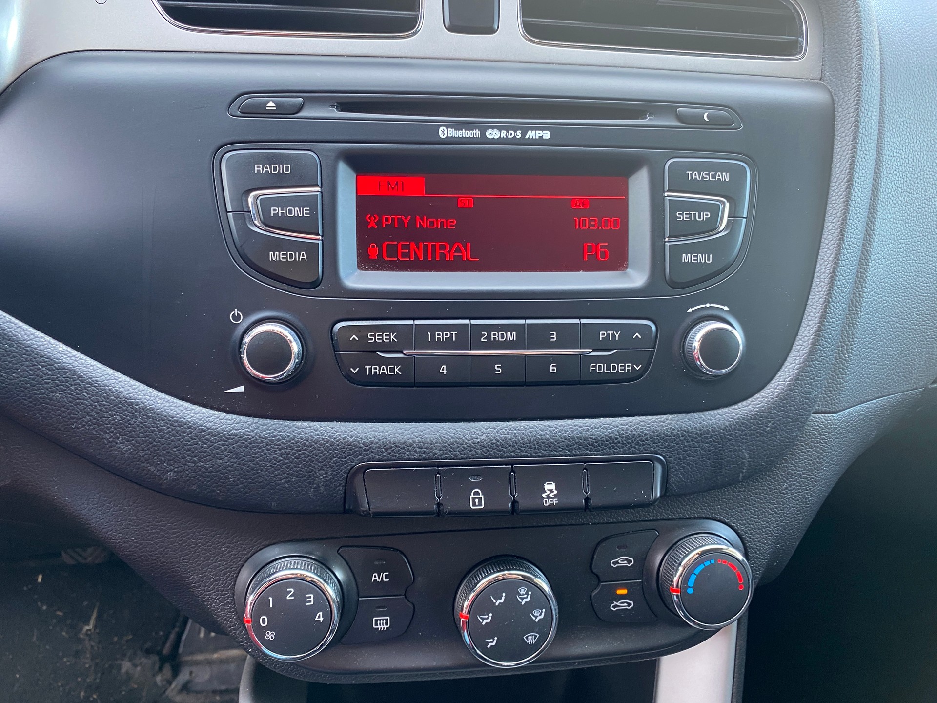 KIA Cee'd Sportswagon 1.6 GDi Trend-image-6