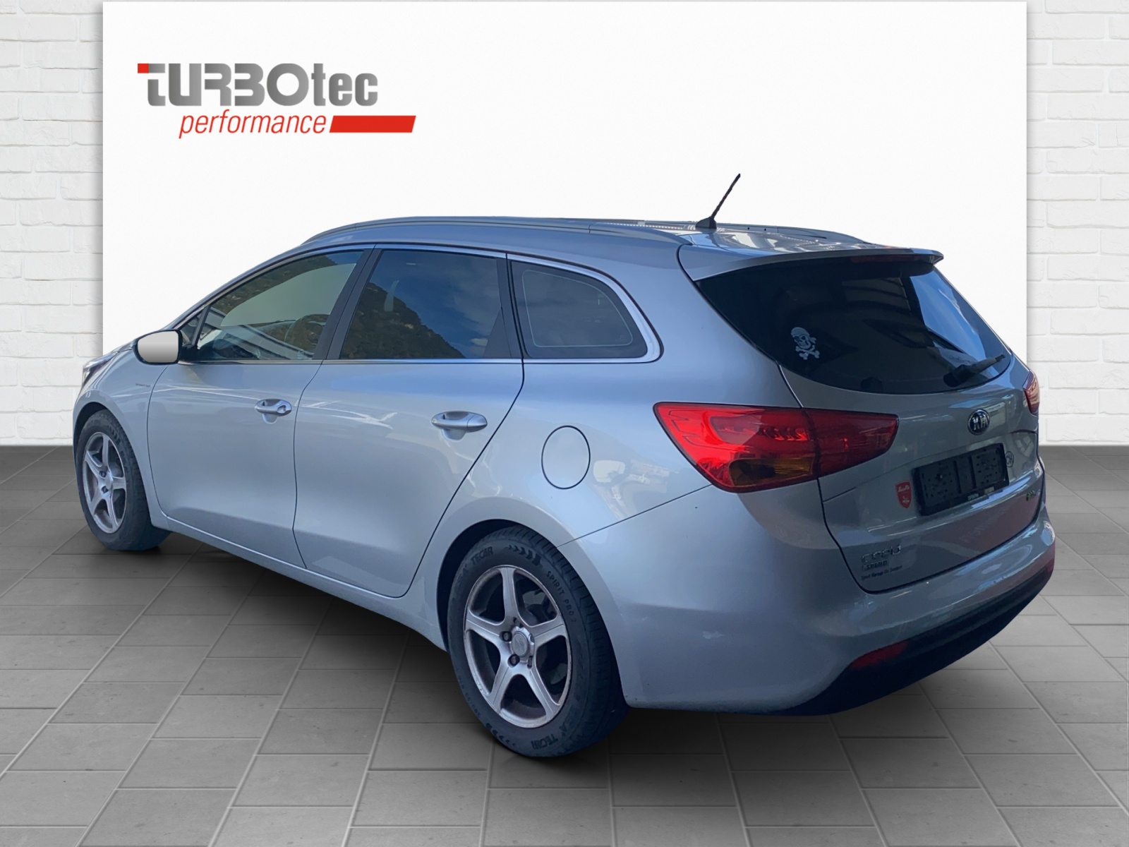 KIA Cee'd Sportswagon 1.6 GDi Trend-image-2