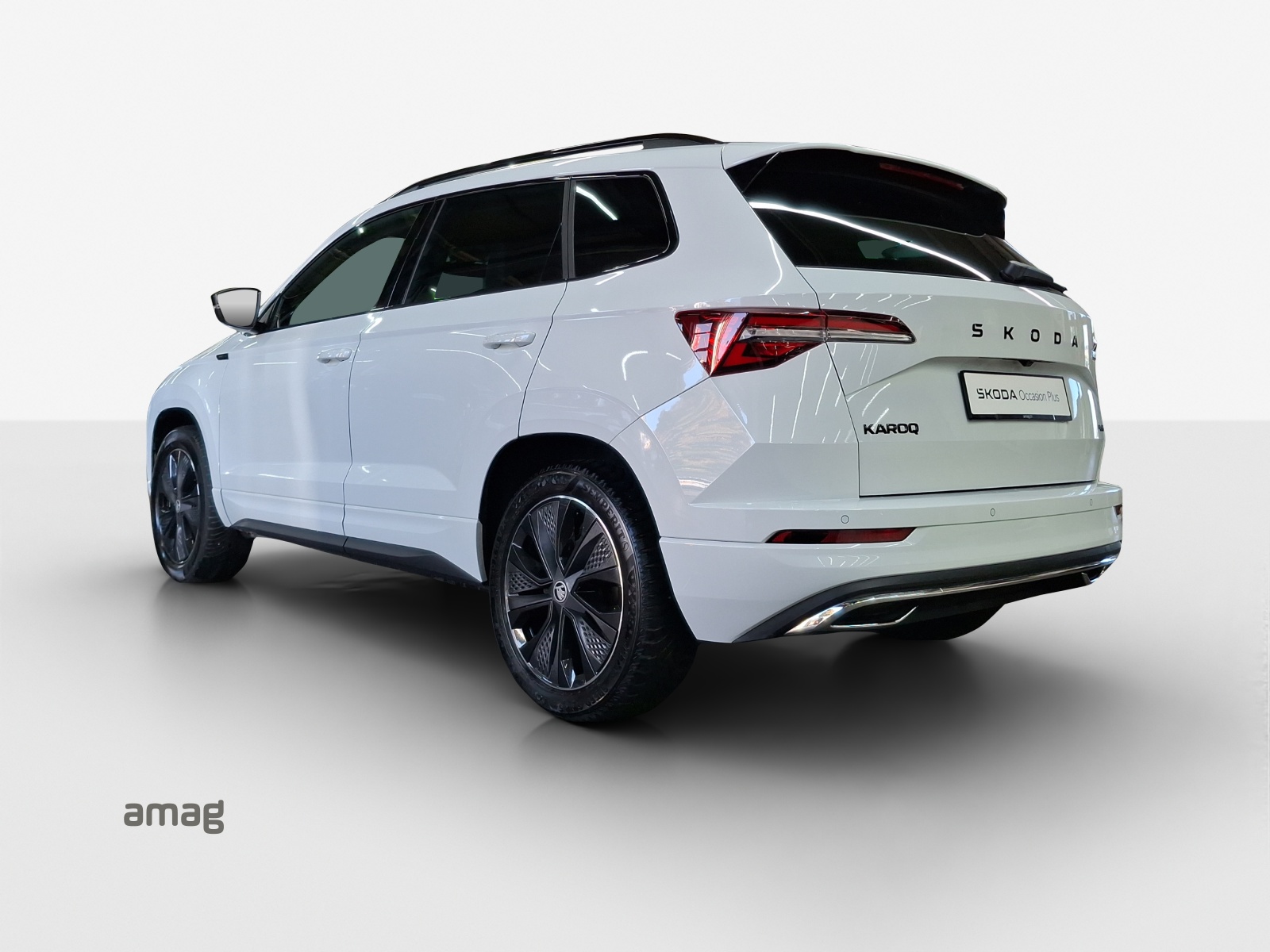 SKODA Karoq 2.0 TSI SportLine 4x4 DSG-image-2