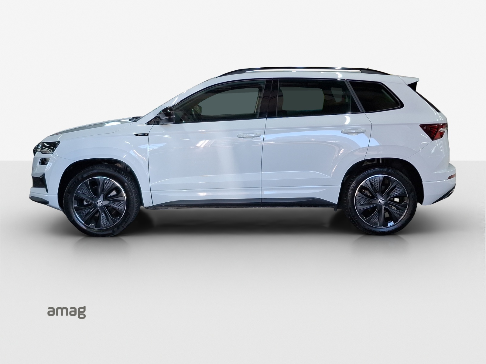 SKODA Karoq 2.0 TSI SportLine 4x4 DSG-image-1
