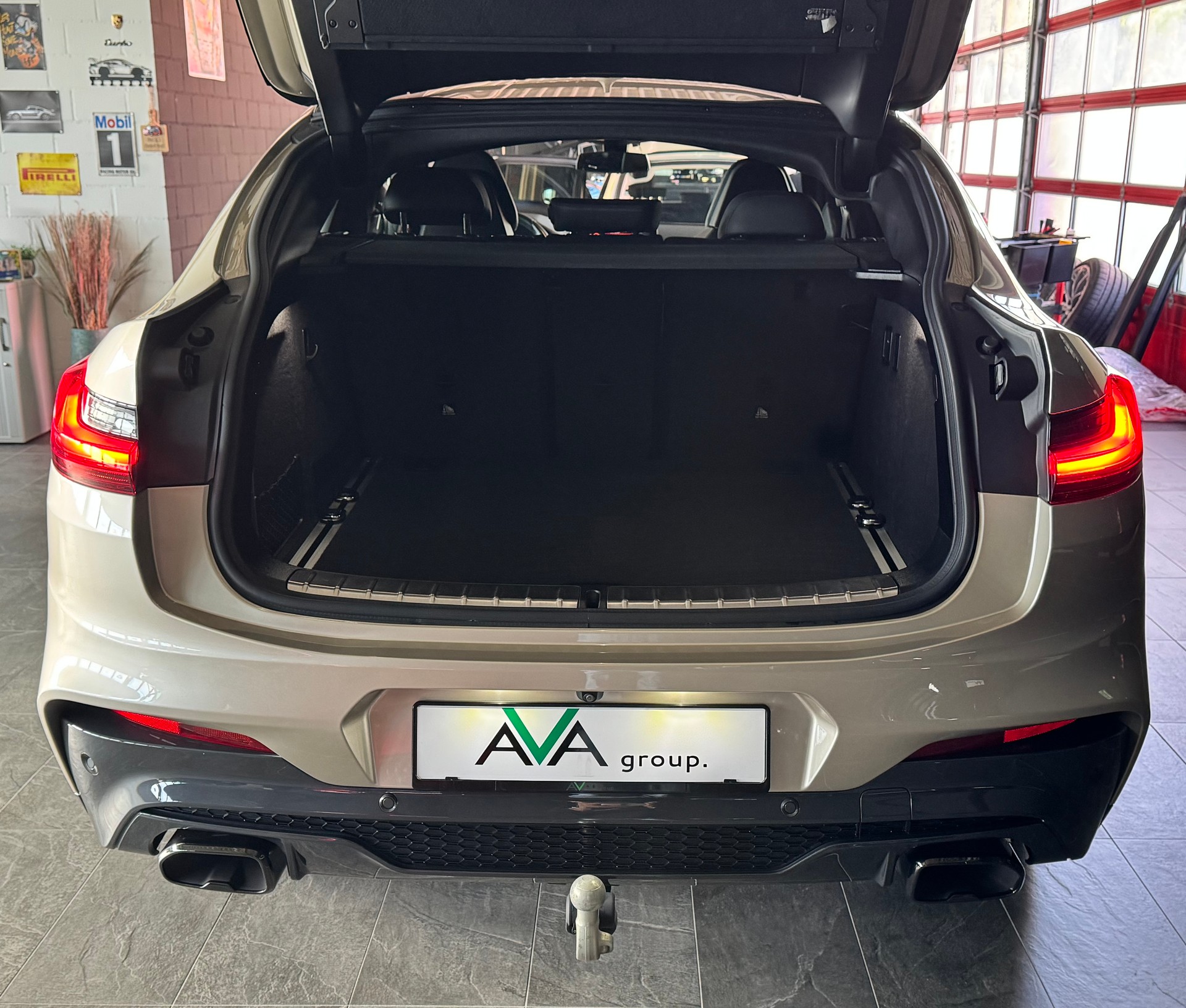 BMW X4 xDrive M40d Steptronic *CHAMPAGNEPAPI*INDIVIDUAL*-image-9