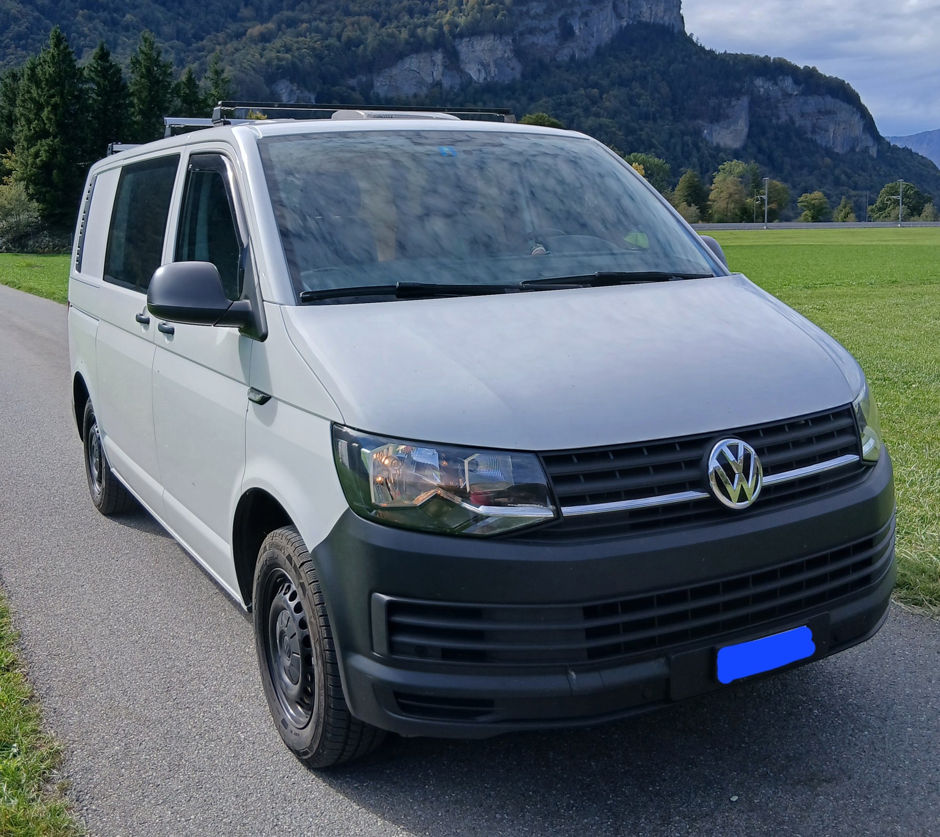 VW 2.0 TDI 102, 3 Sitze, 5 Türen, Handschaltung-image-2
