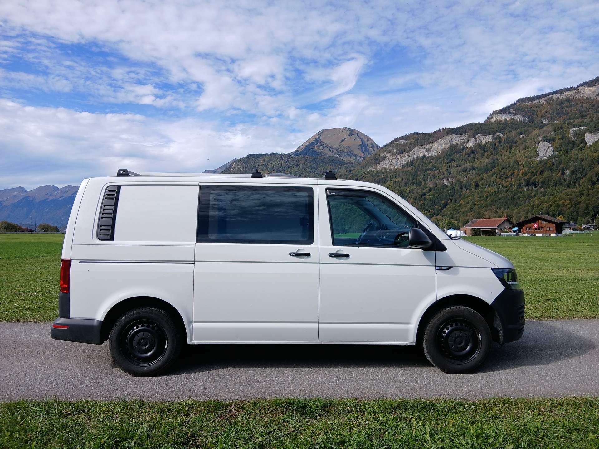 VW 2.0 TDI 102, 3 Sitze, 5 Türen, Handschaltung-image-3