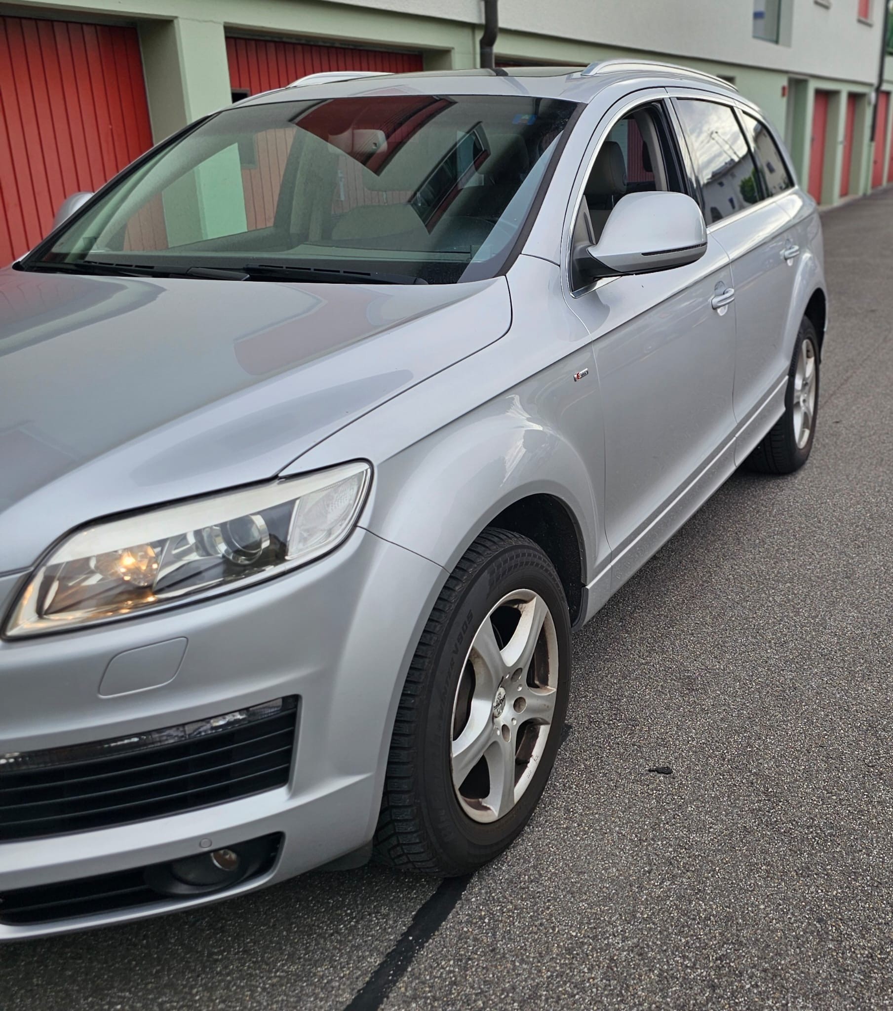 Car photo