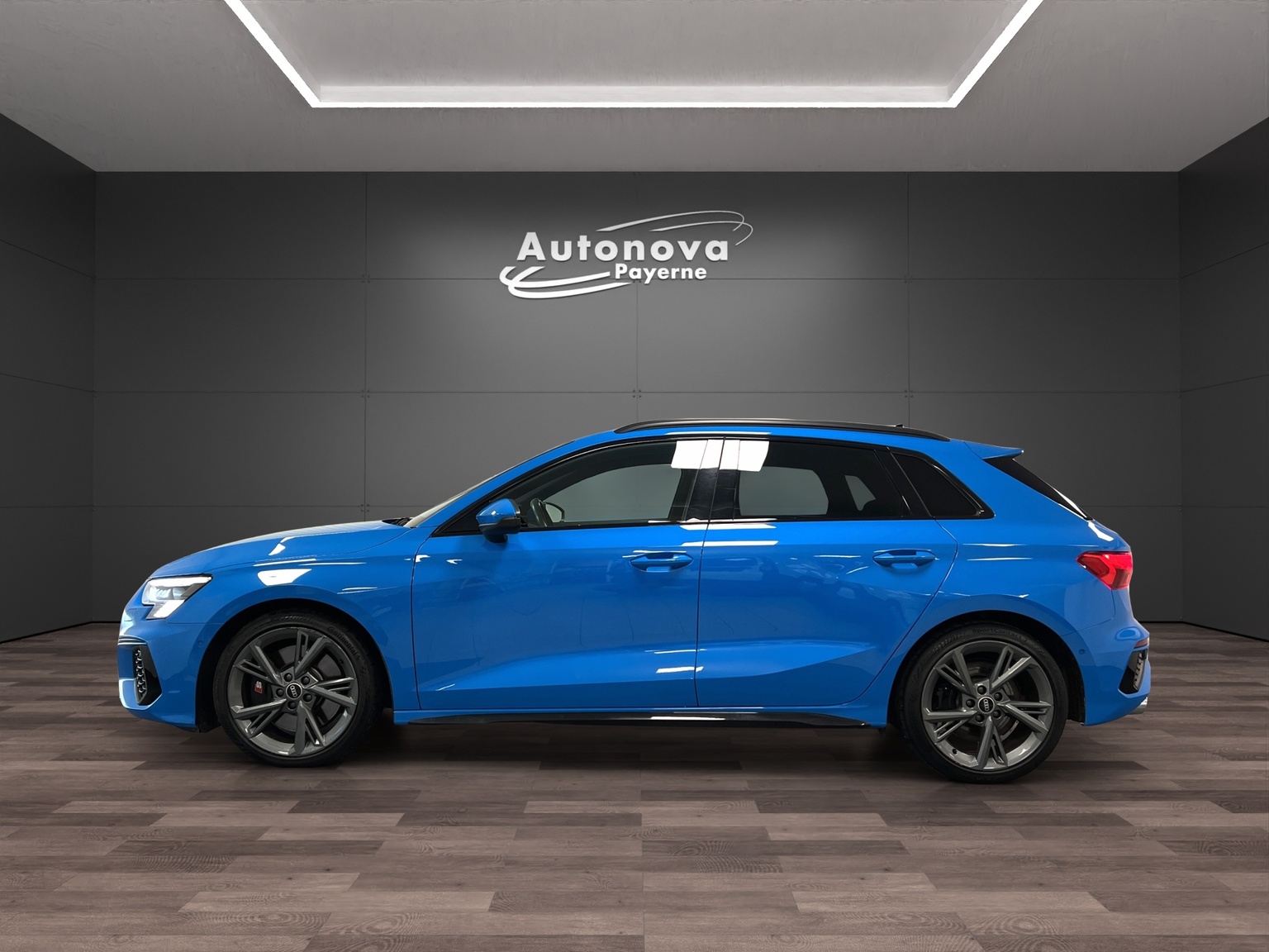 AUDI S3 Sportback 2.0 TFSI quattro S-tronic-image-2