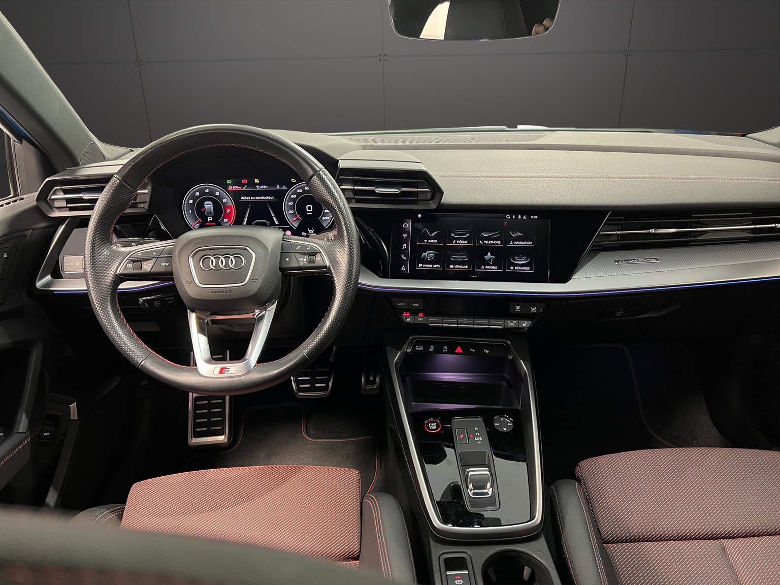 AUDI S3 Sportback 2.0 TFSI quattro S-tronic-image-8
