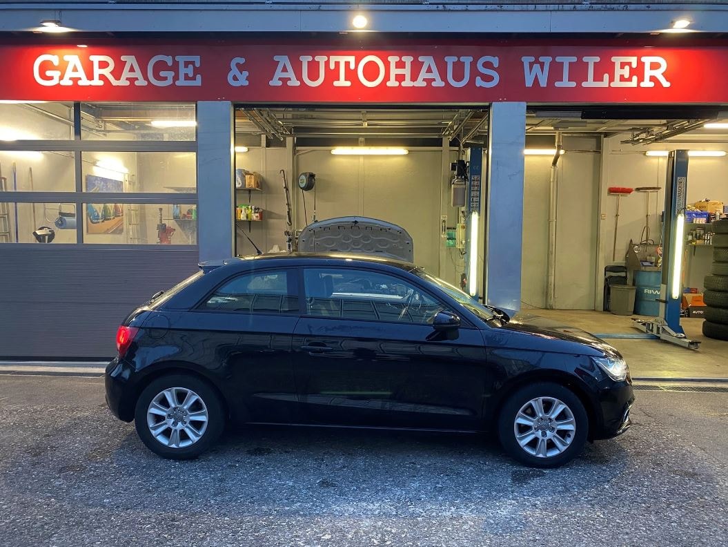 AUDI A1 1.4 TFSI Ambition-image-3