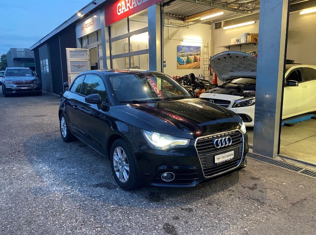 AUDI A1 1.4 TFSI Ambition-image-2