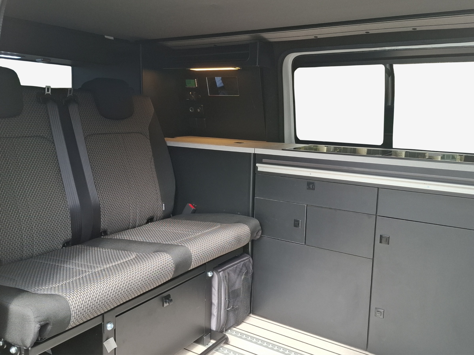 VW T6.1 2.0 TDI Envia Free-image-11