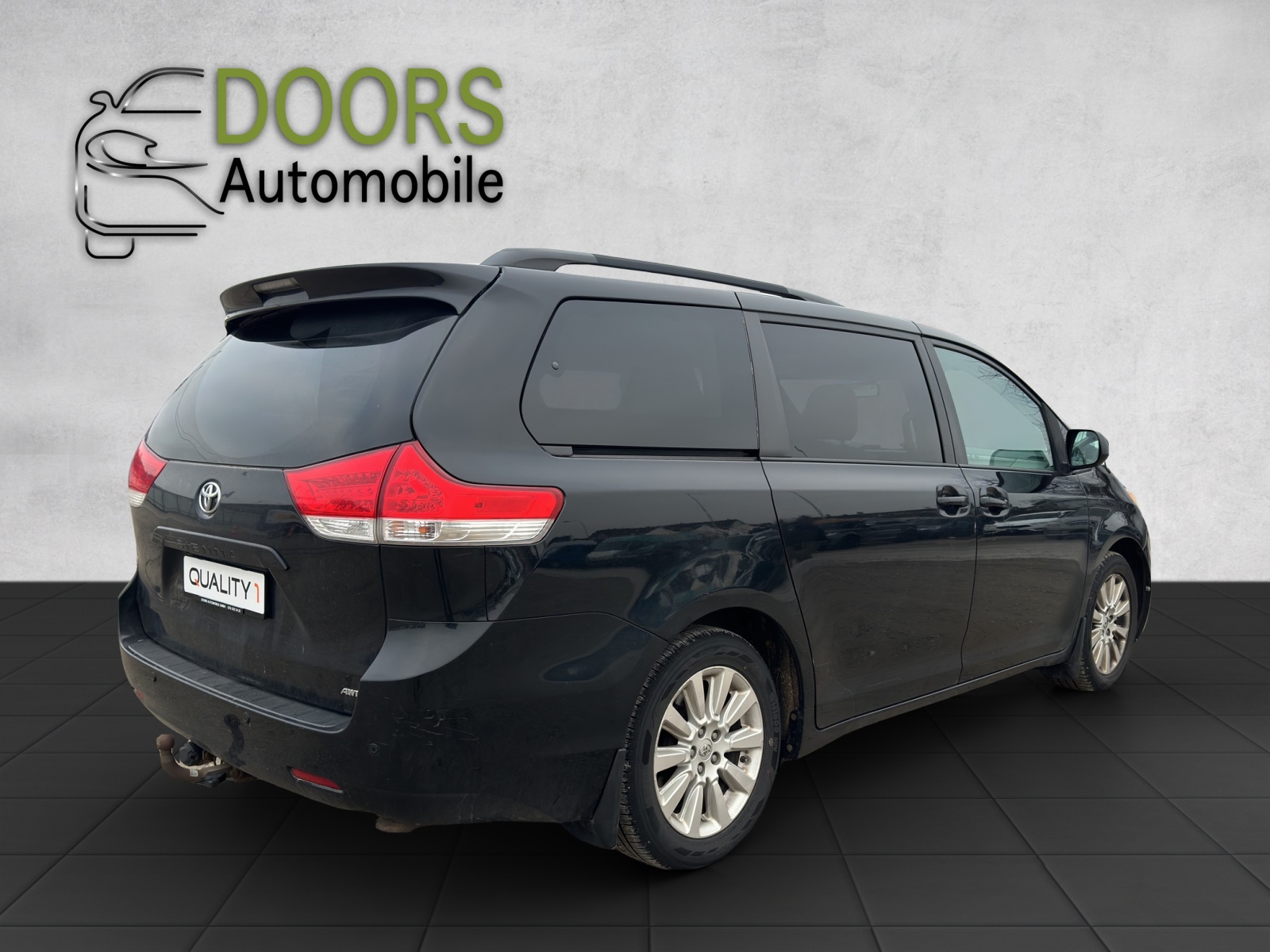 TOYOTA Sienna 3.5 A 4WD-showroom-element-3