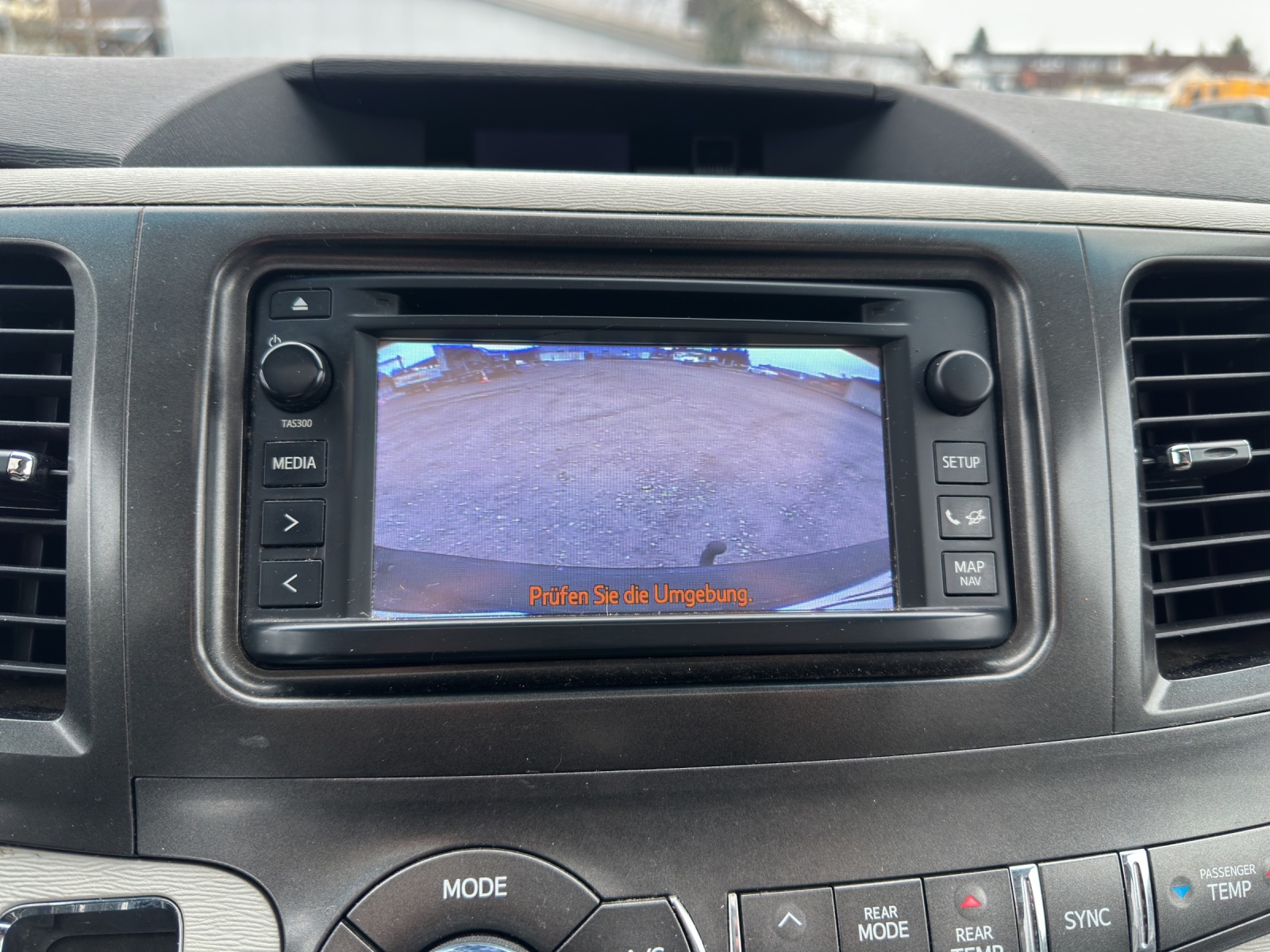 TOYOTA Sienna 3.5 A 4WD-image-13