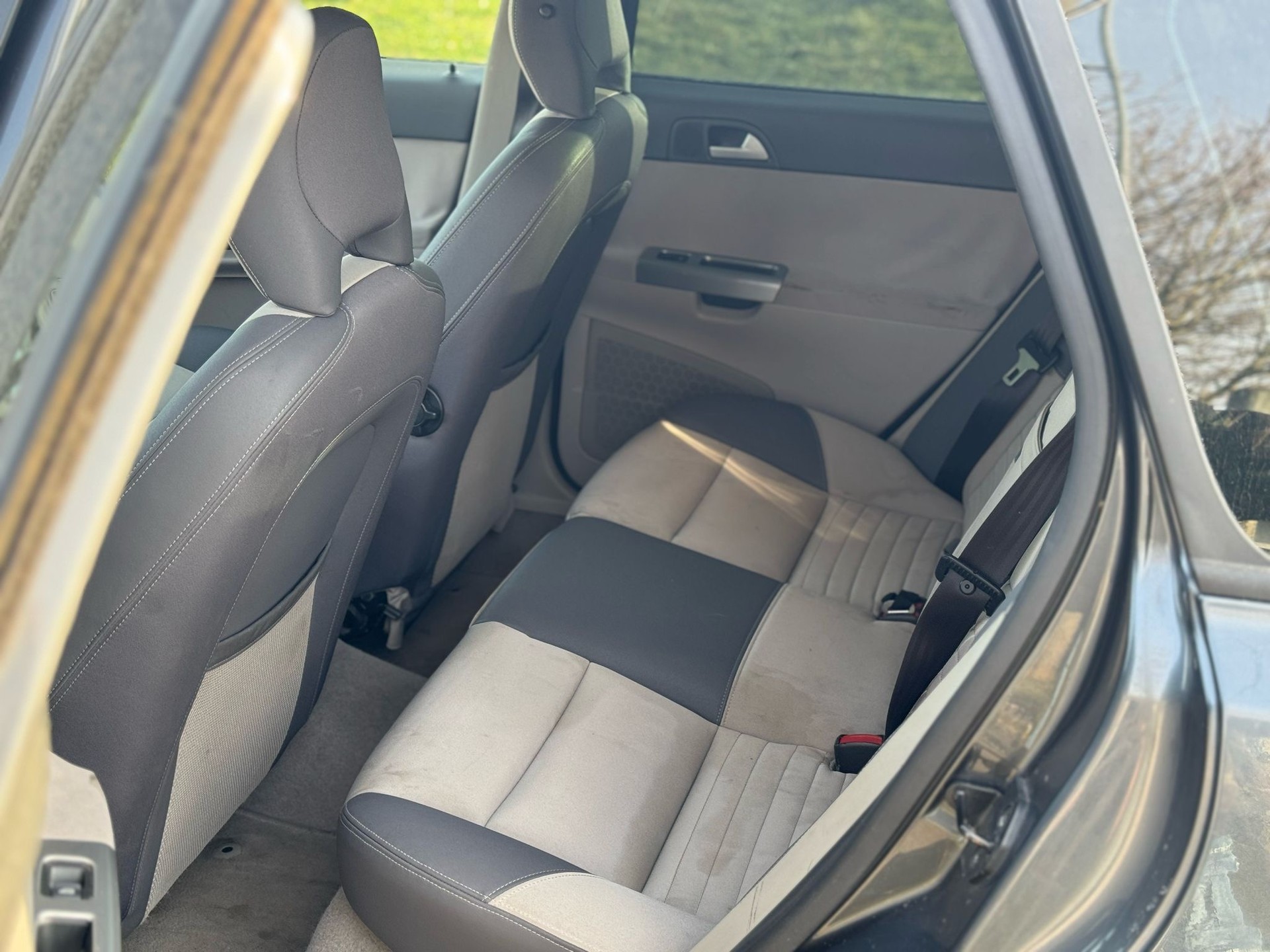 VOLVO V50 2.4I Momentum-image-5