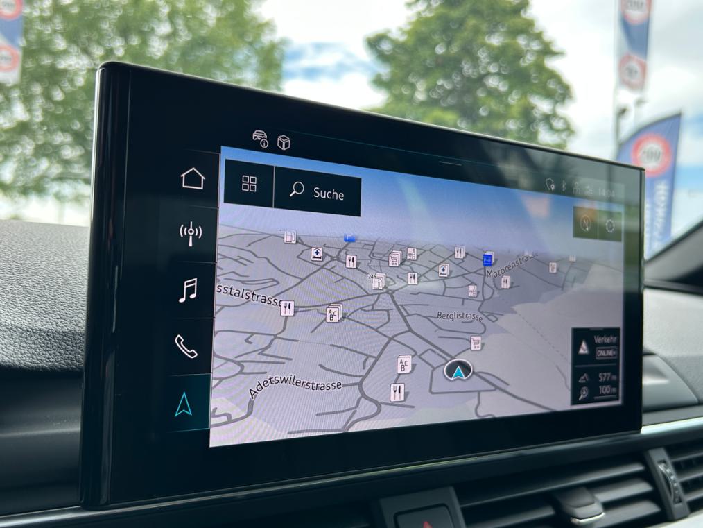 AUDI A4 30 TDi S line-image-7