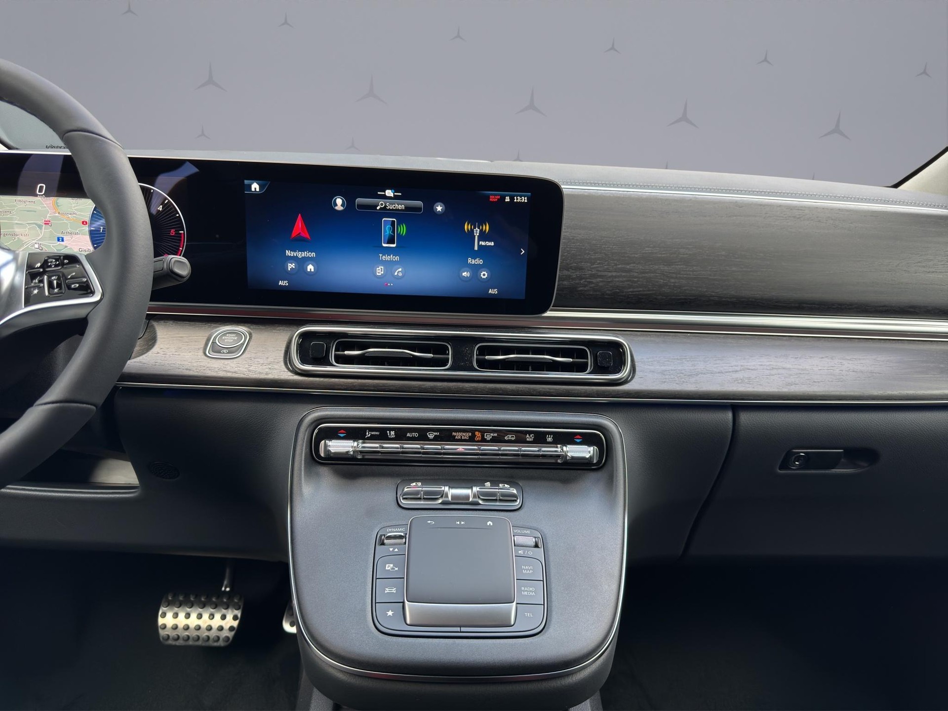 MERCEDES-BENZ V 300 d Avantgarde lang Van-image-12