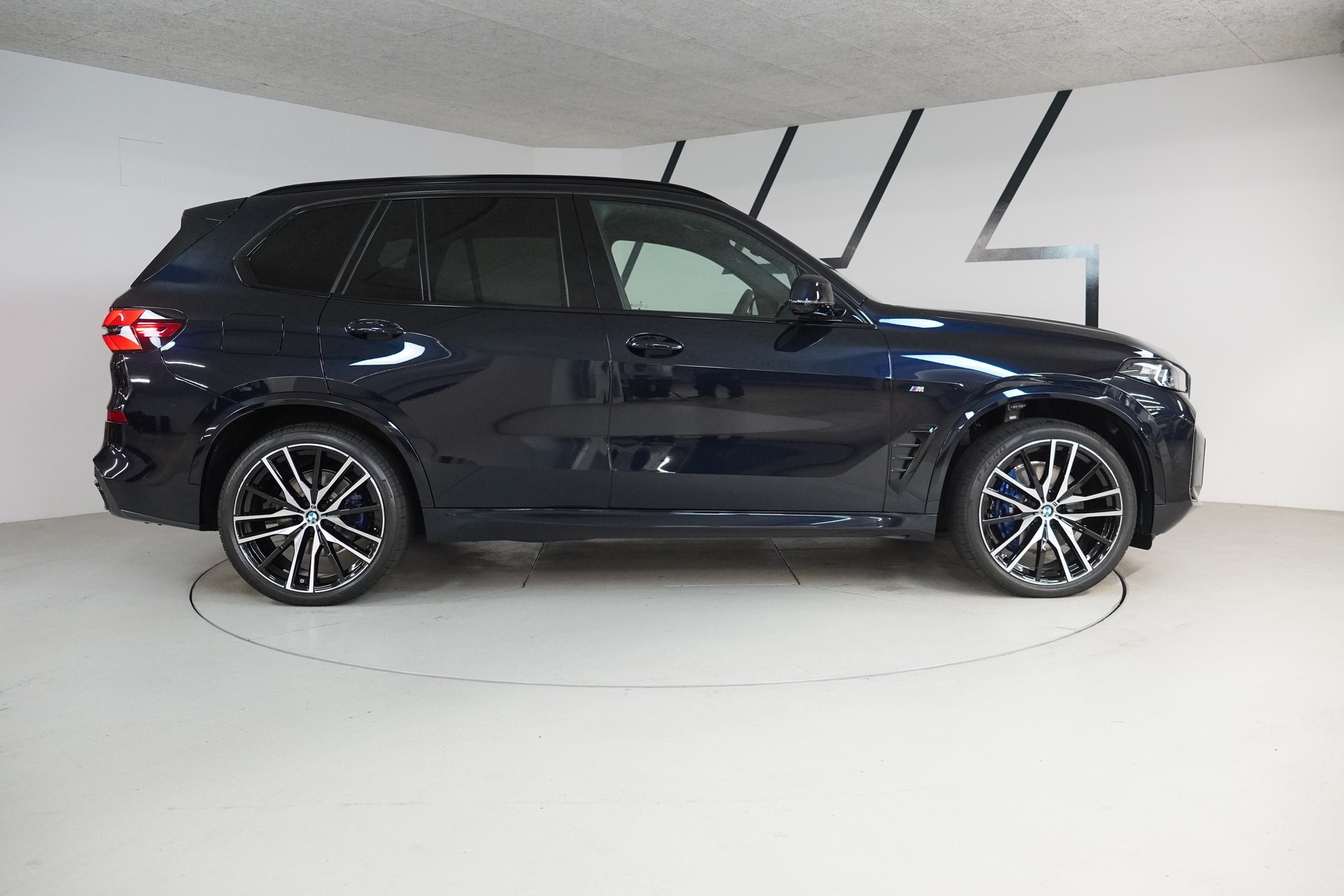 BMW X5 xDrive 48V 30d M Sport Pro Steptronic-image-7