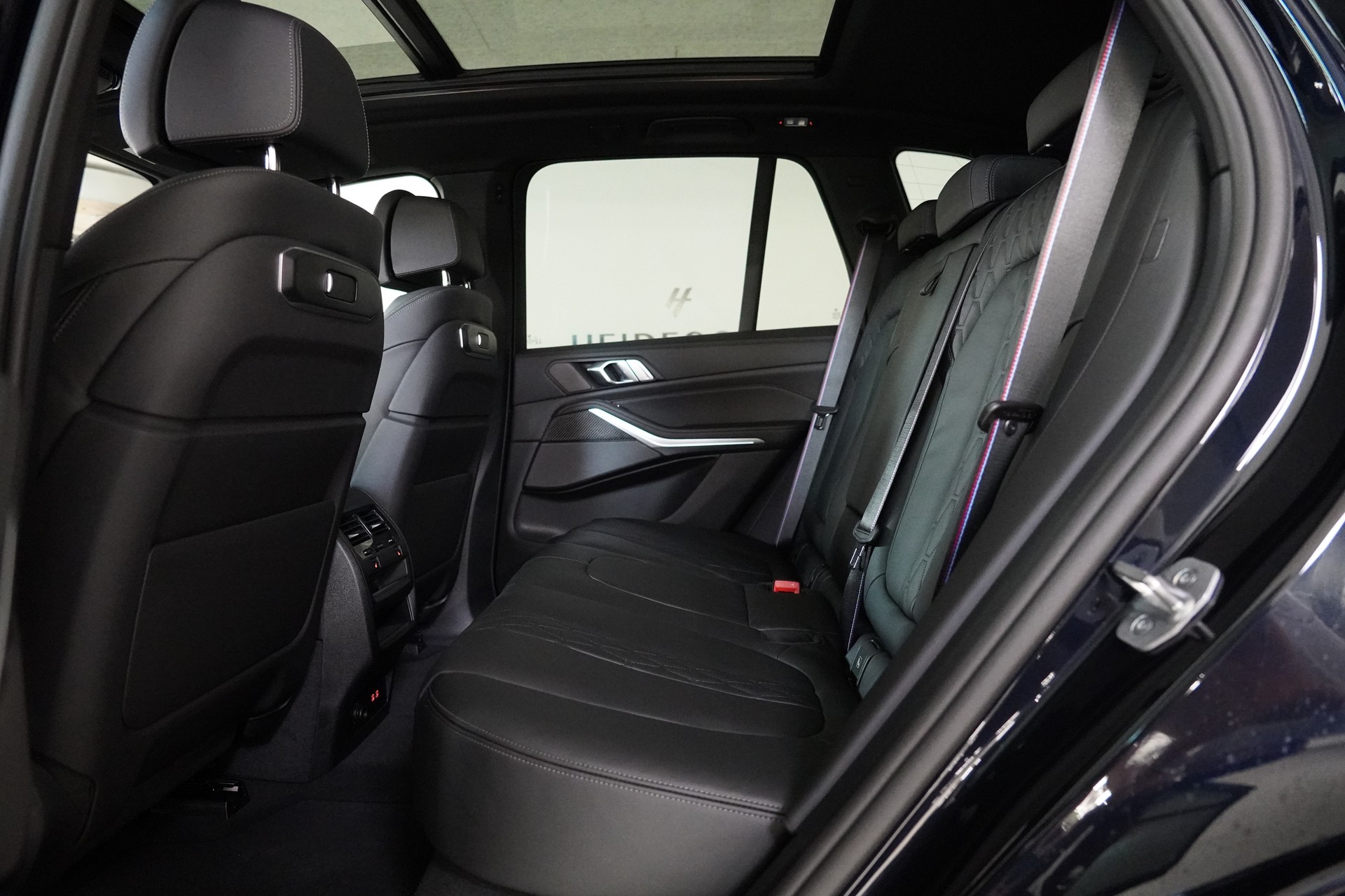 BMW X5 xDrive 48V 30d M Sport Pro Steptronic-image-13