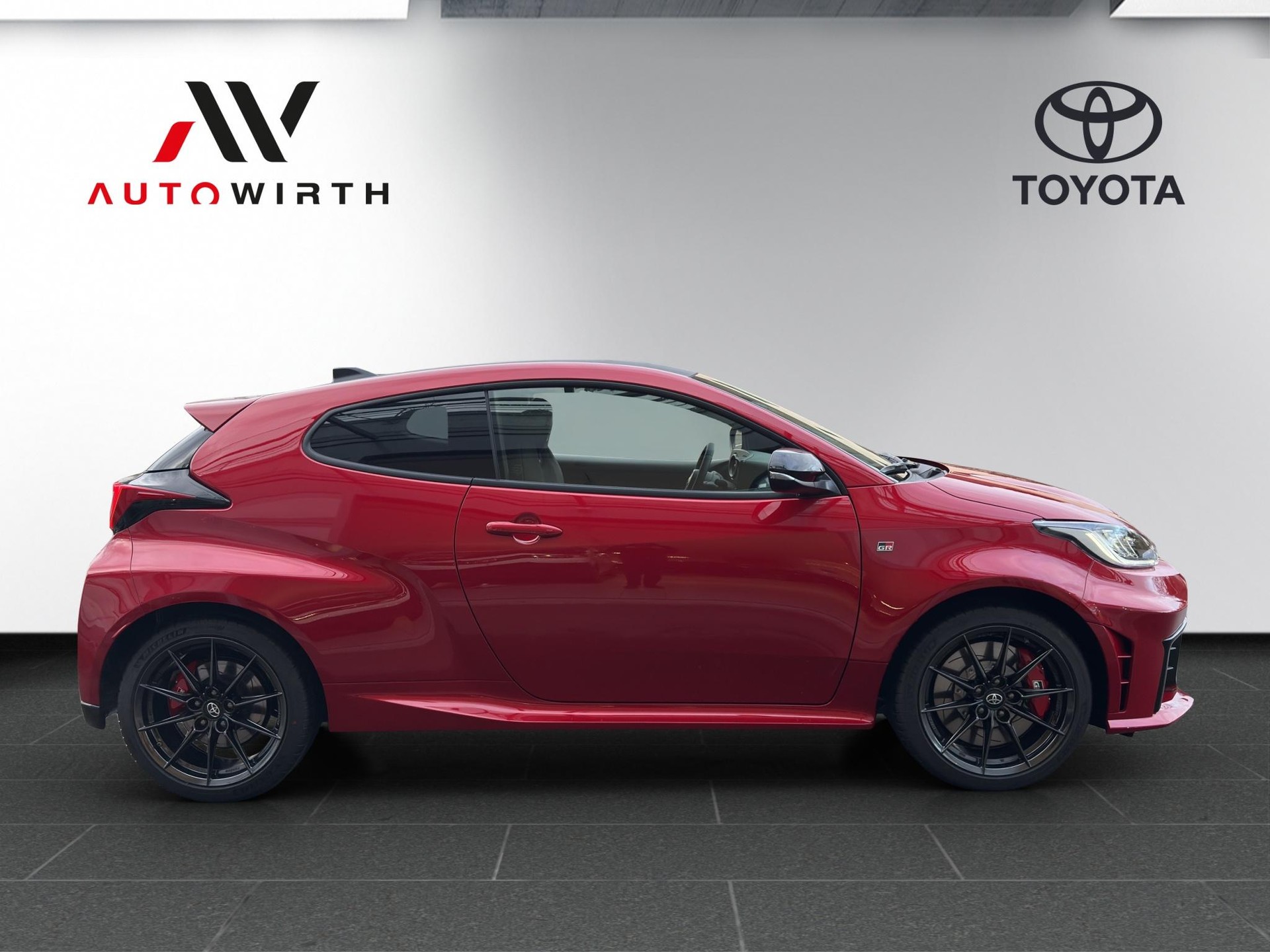 TOYOTA GR Yaris 1.6 Turbo Sport 4x4-image-3