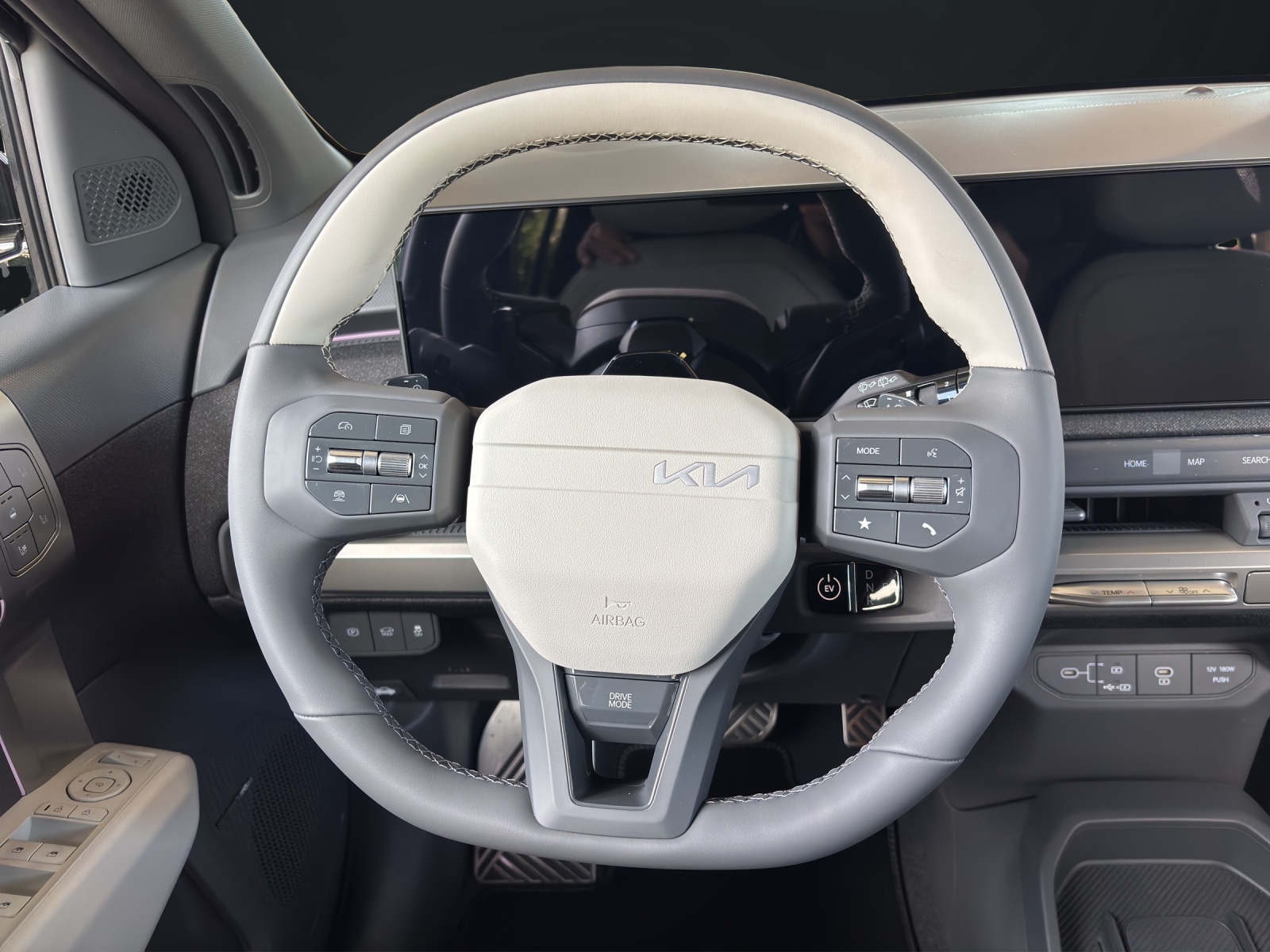 KIA EV3 81 kWh GT-Line-image-10