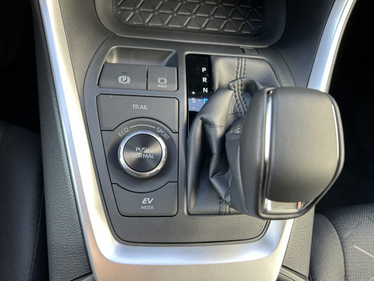 TOYOTA RAV-4 2.5 HSD Comfort 4WD-image-12