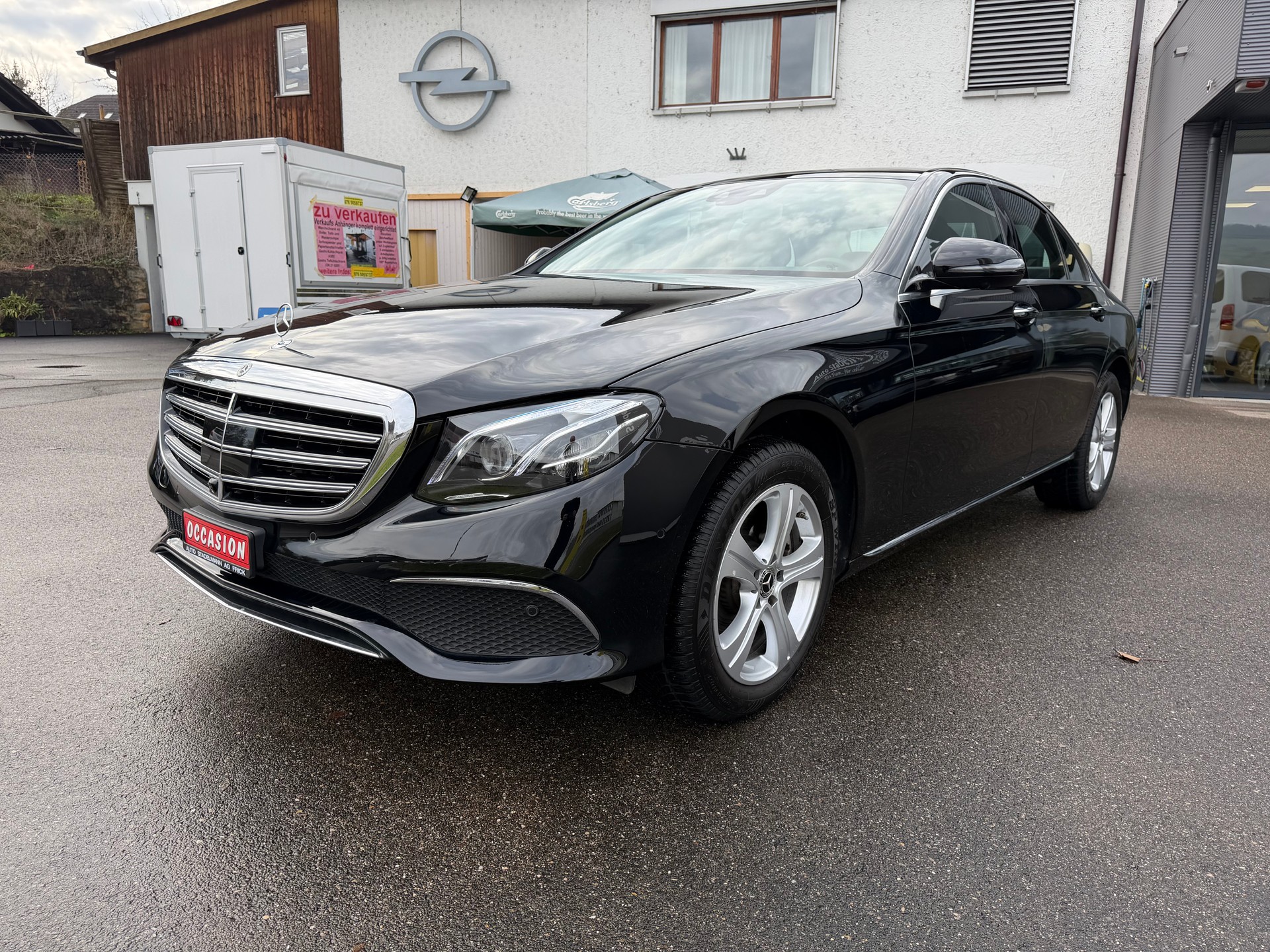 MERCEDES-BENZ E 250 Exclusive-image-9