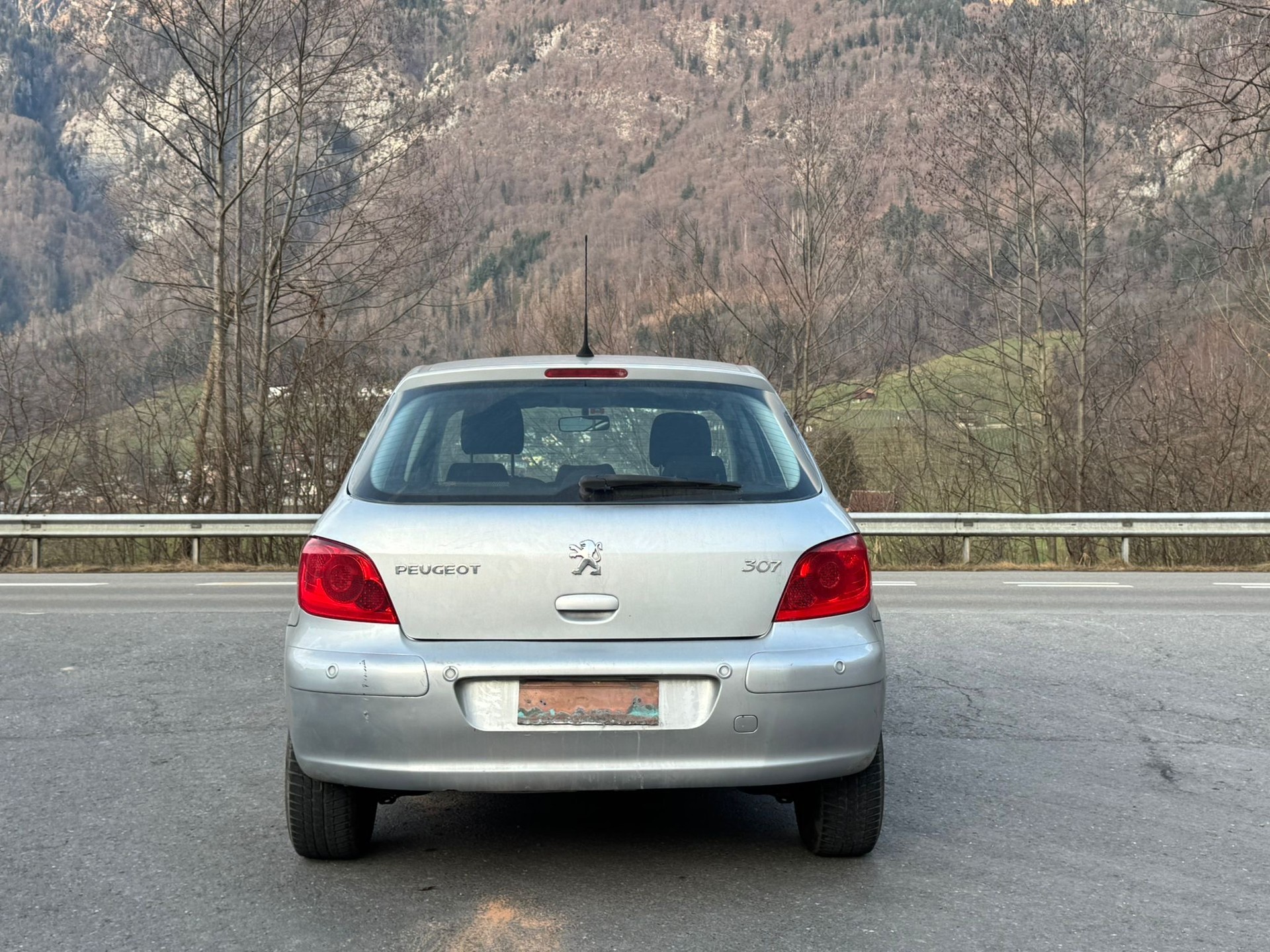 PEUGEOT 307 2.0 16V XSi-image-9