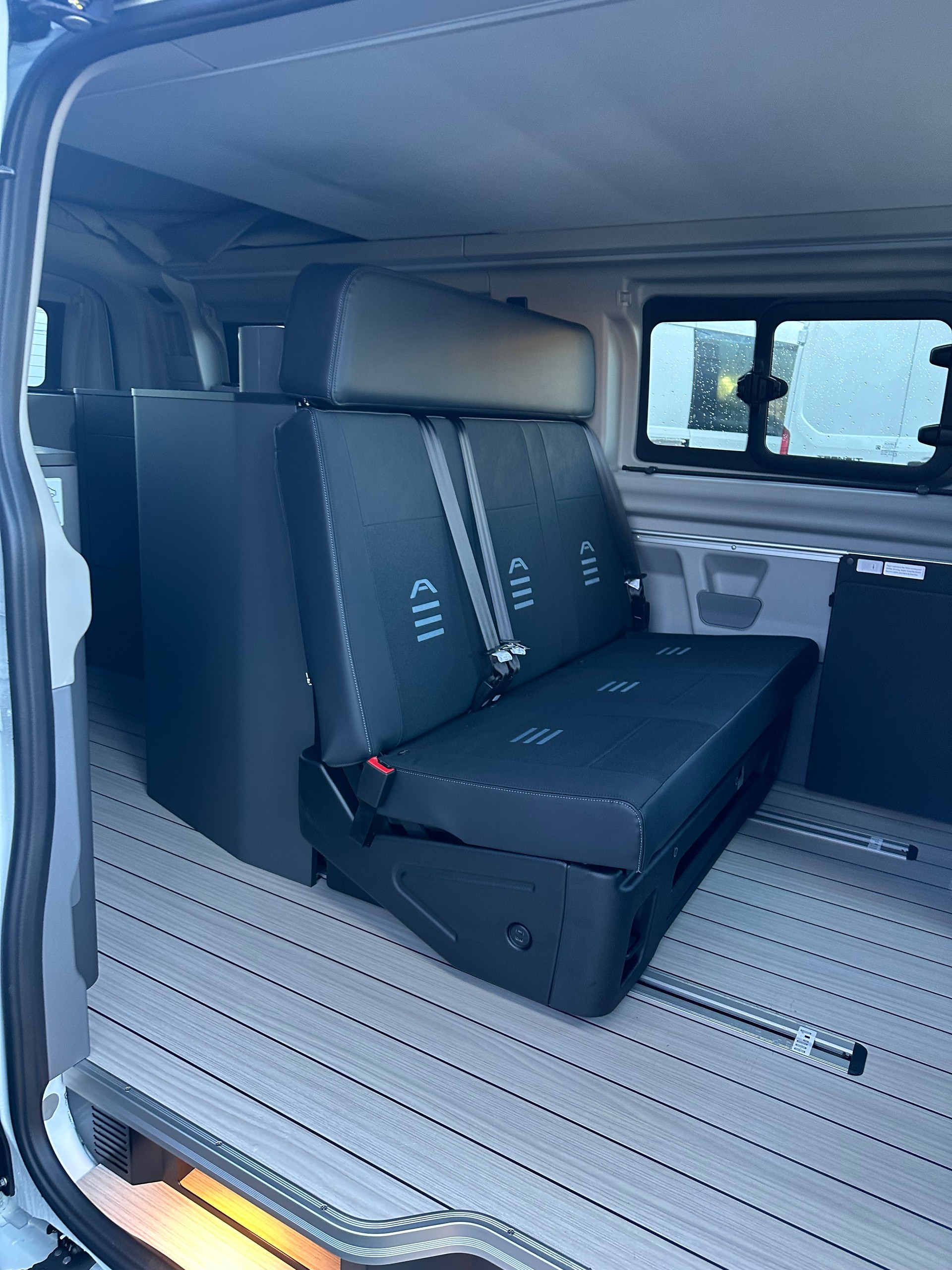 FORD Transit C Nugget 320 L2 2.0 Ec Active/170CV/Aut.-image-11
