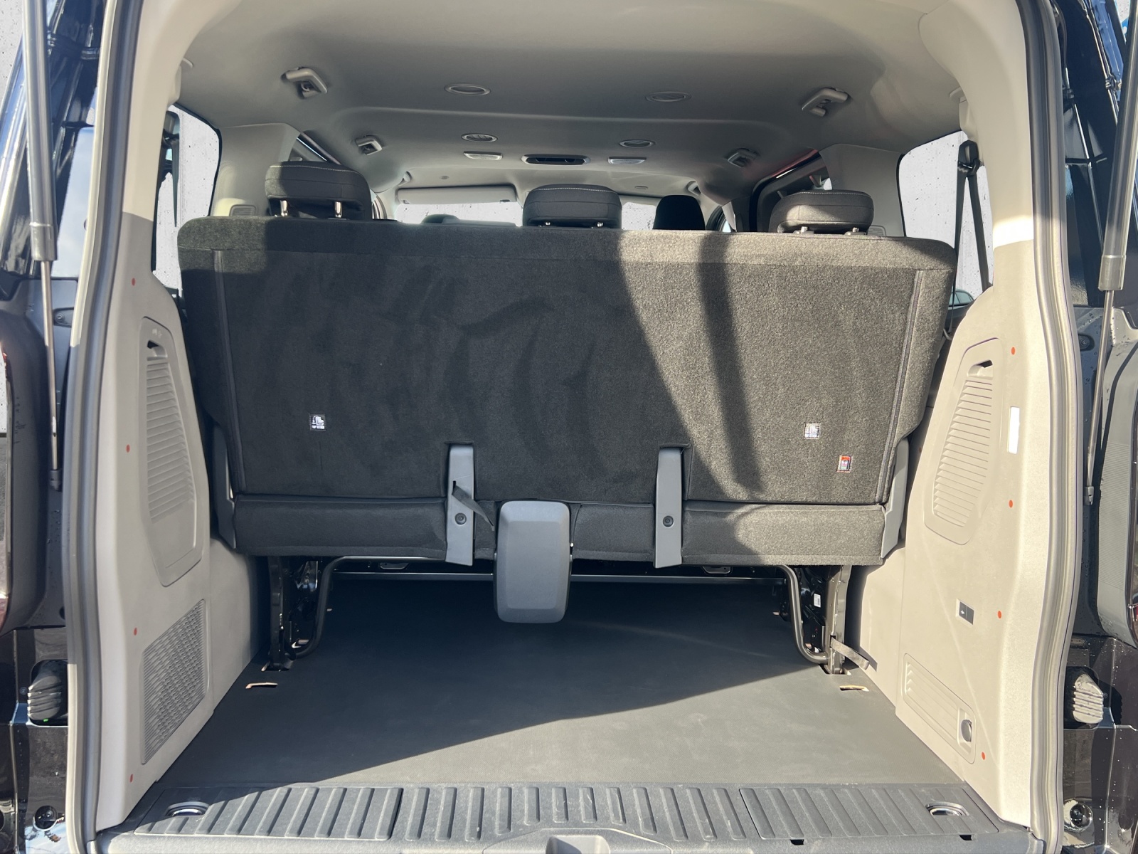 VW Caravelle 2.0 TDI Life Aut.8-image-14