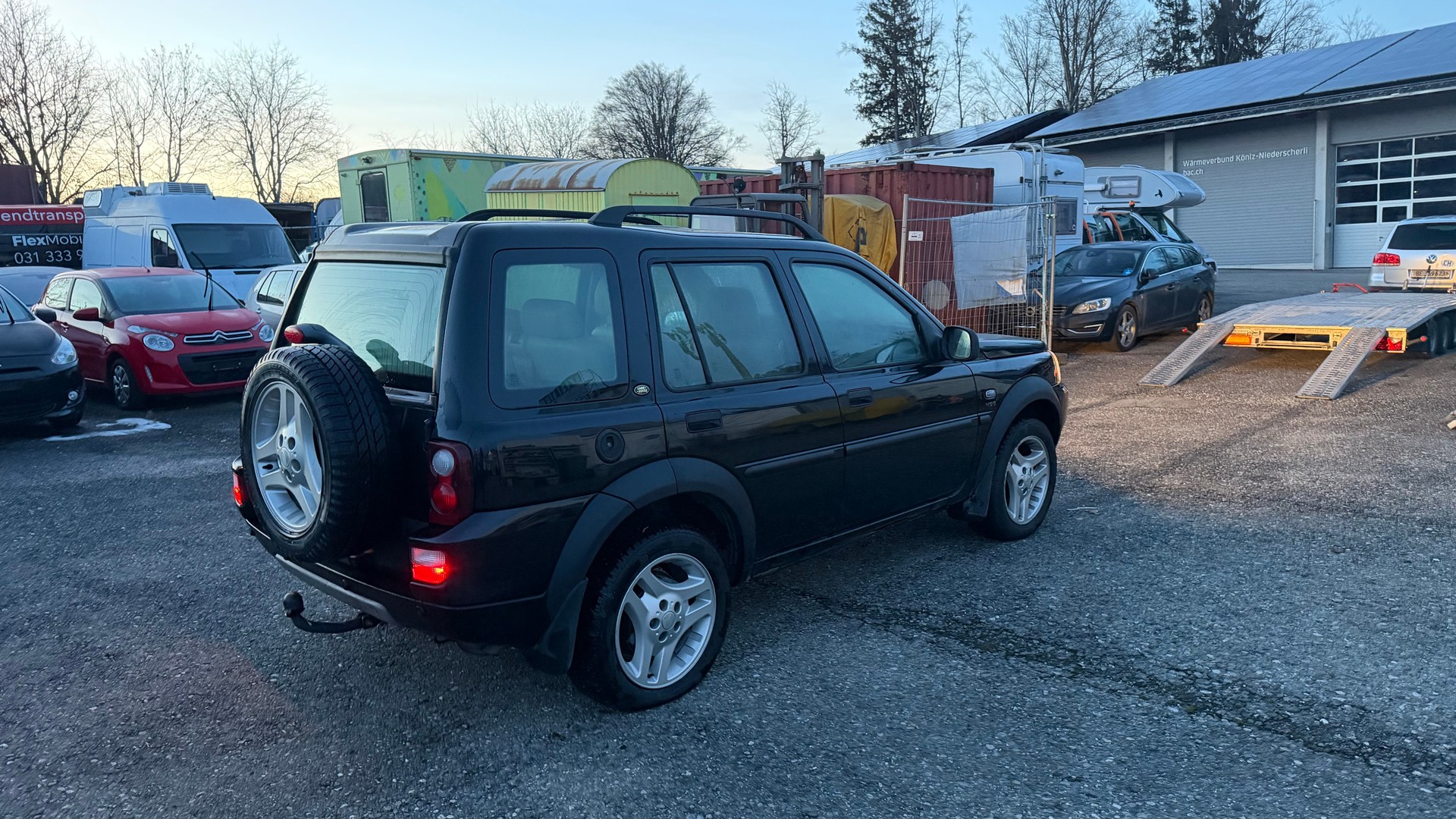 LAND ROVER Freelander 2.5 V6 HSE Wagon-image-2