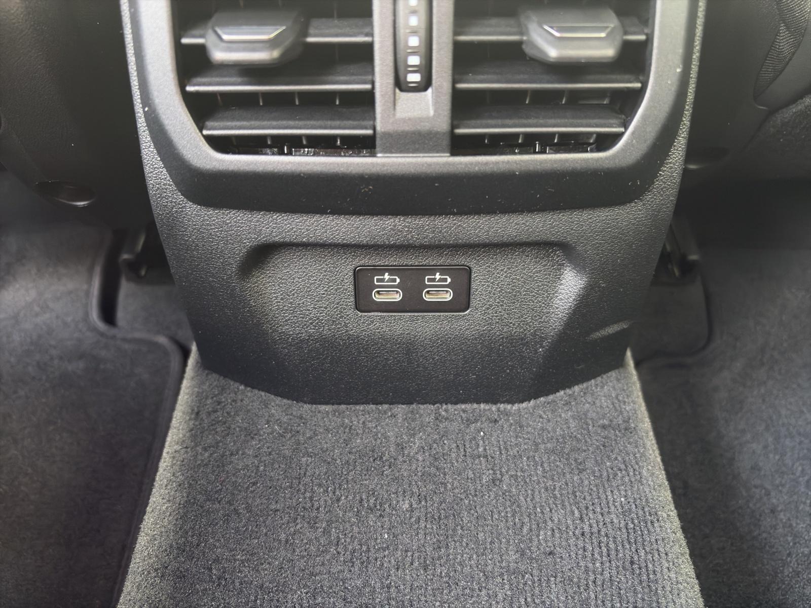 BMW 123 xDrive-image-14