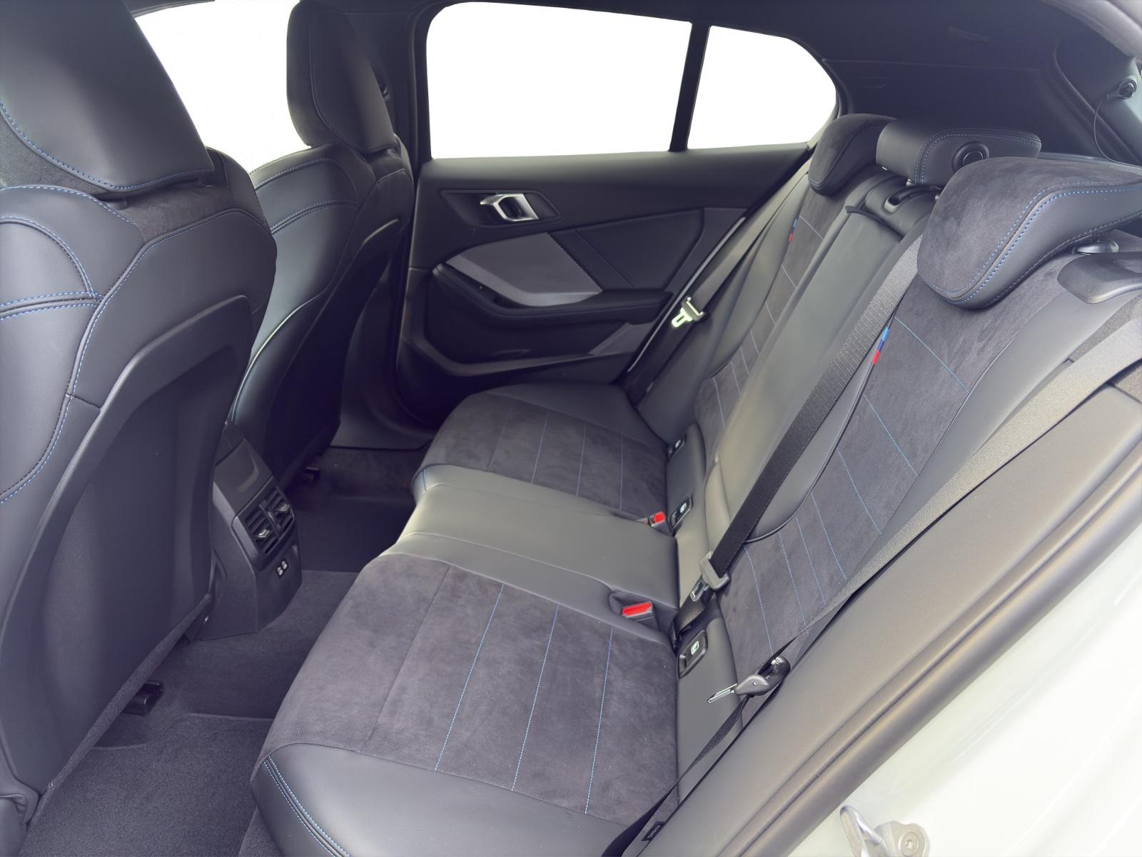 BMW 123 xDrive-image-13