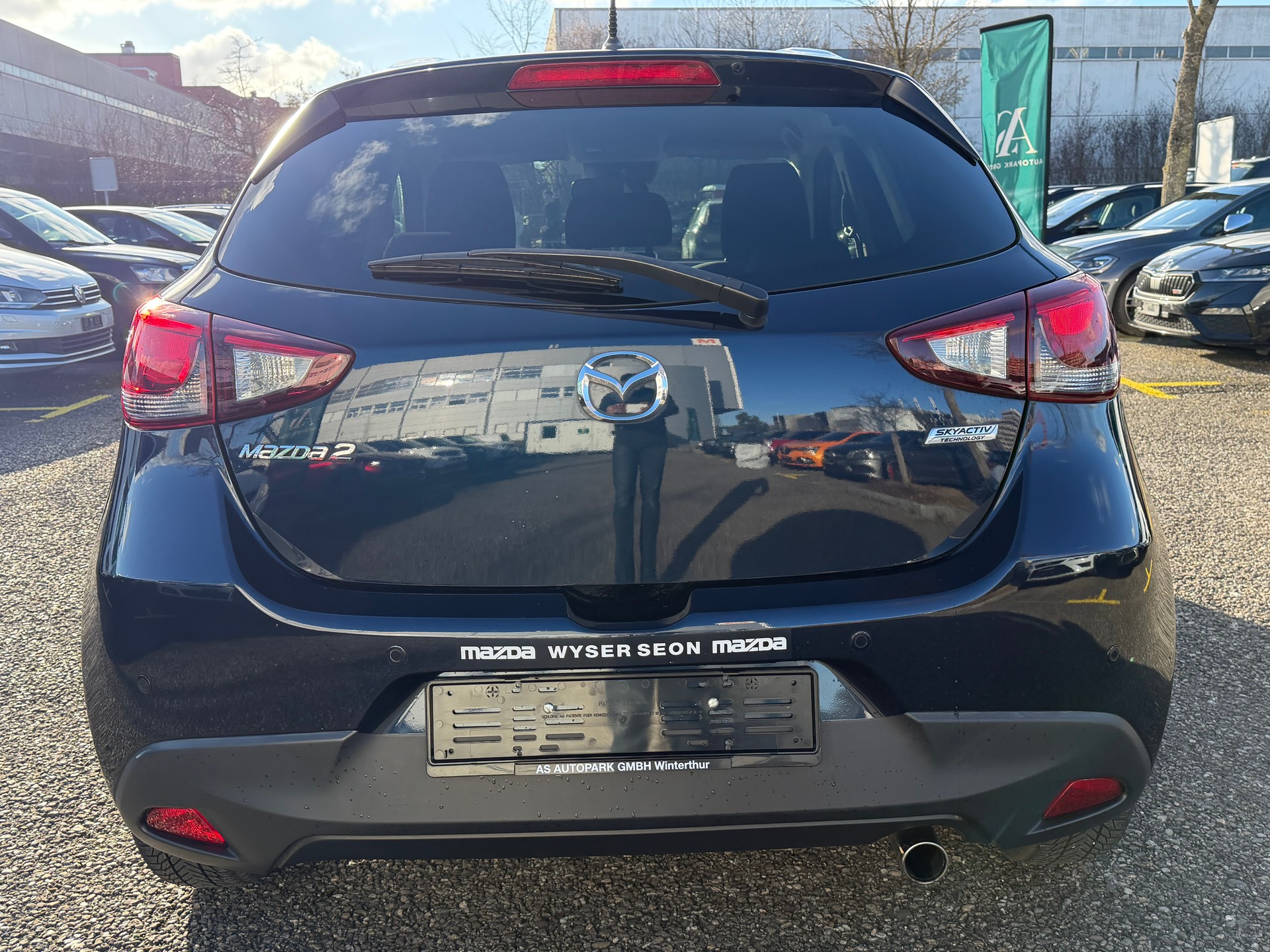MAZDA 2 1.5i 16V Skyactiv-G Revolution-image-5
