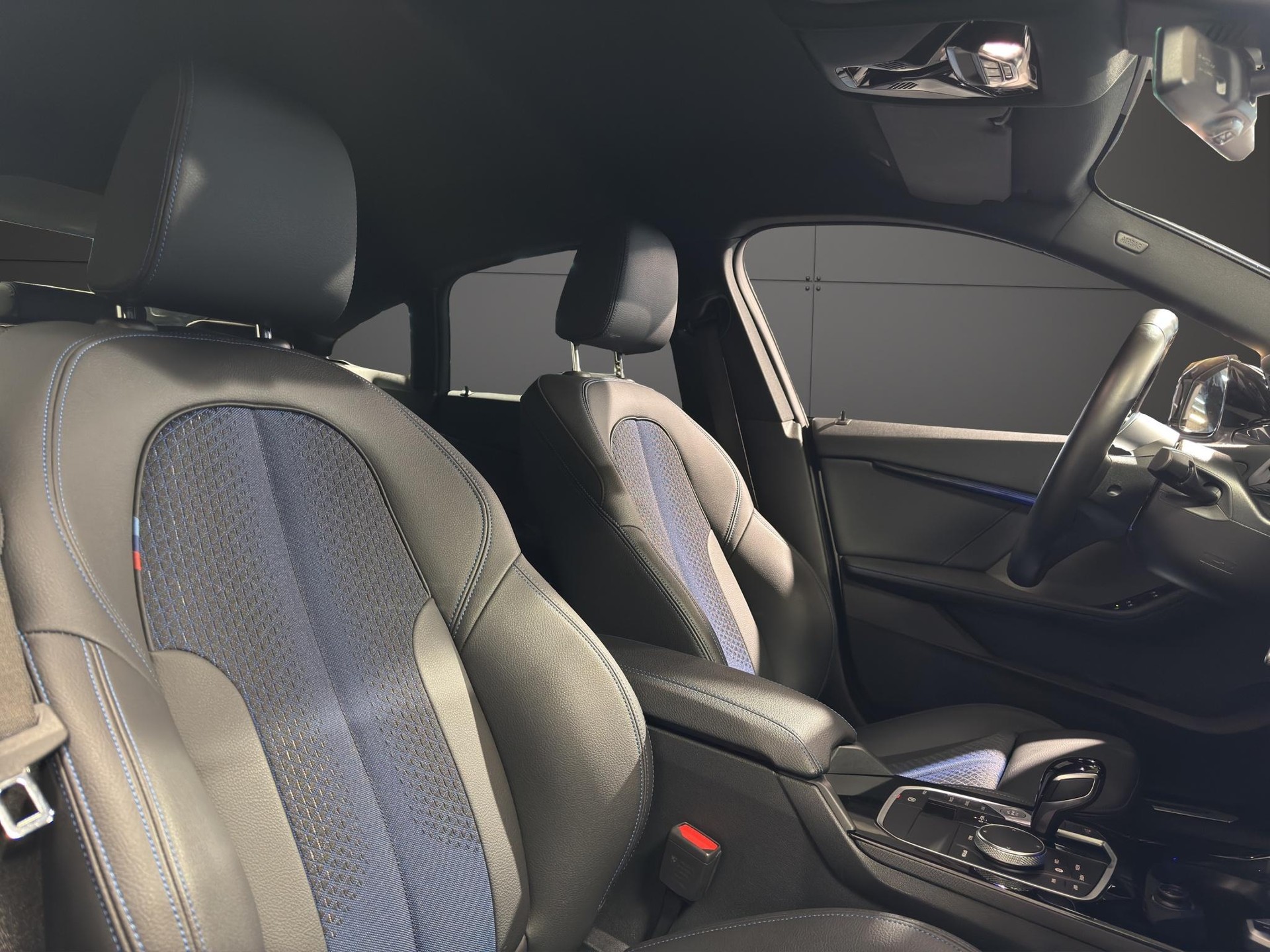 BMW 220i xDrive Gran Coupé M Sport-image-17
