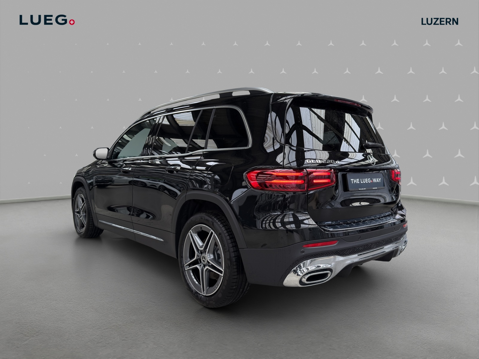 MERCEDES-BENZ GLB 220 d 4Matic 8G-Tronic-image-2