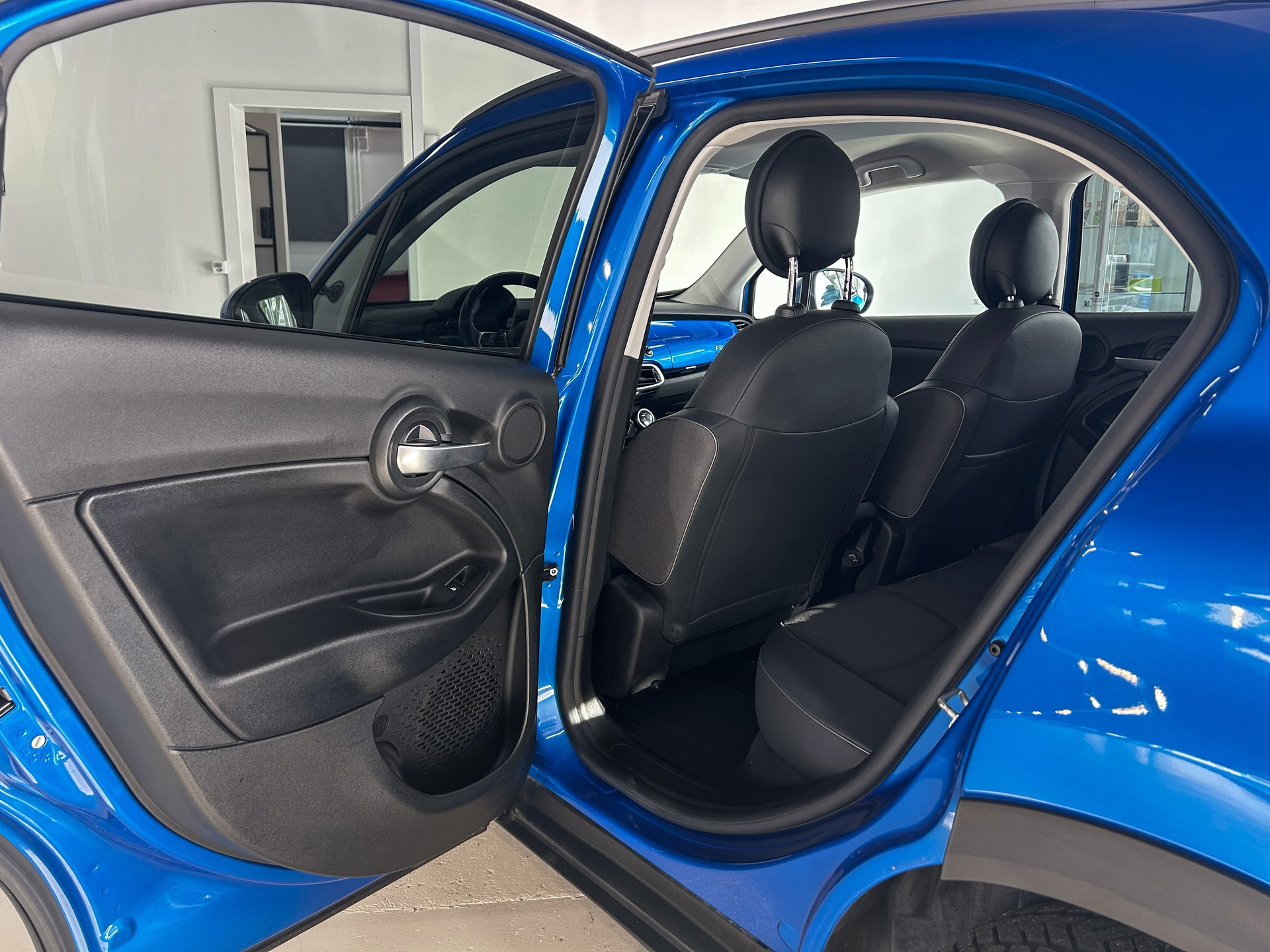 FIAT 500X 2.0MJ Cross 4x4 Automatic-image-19