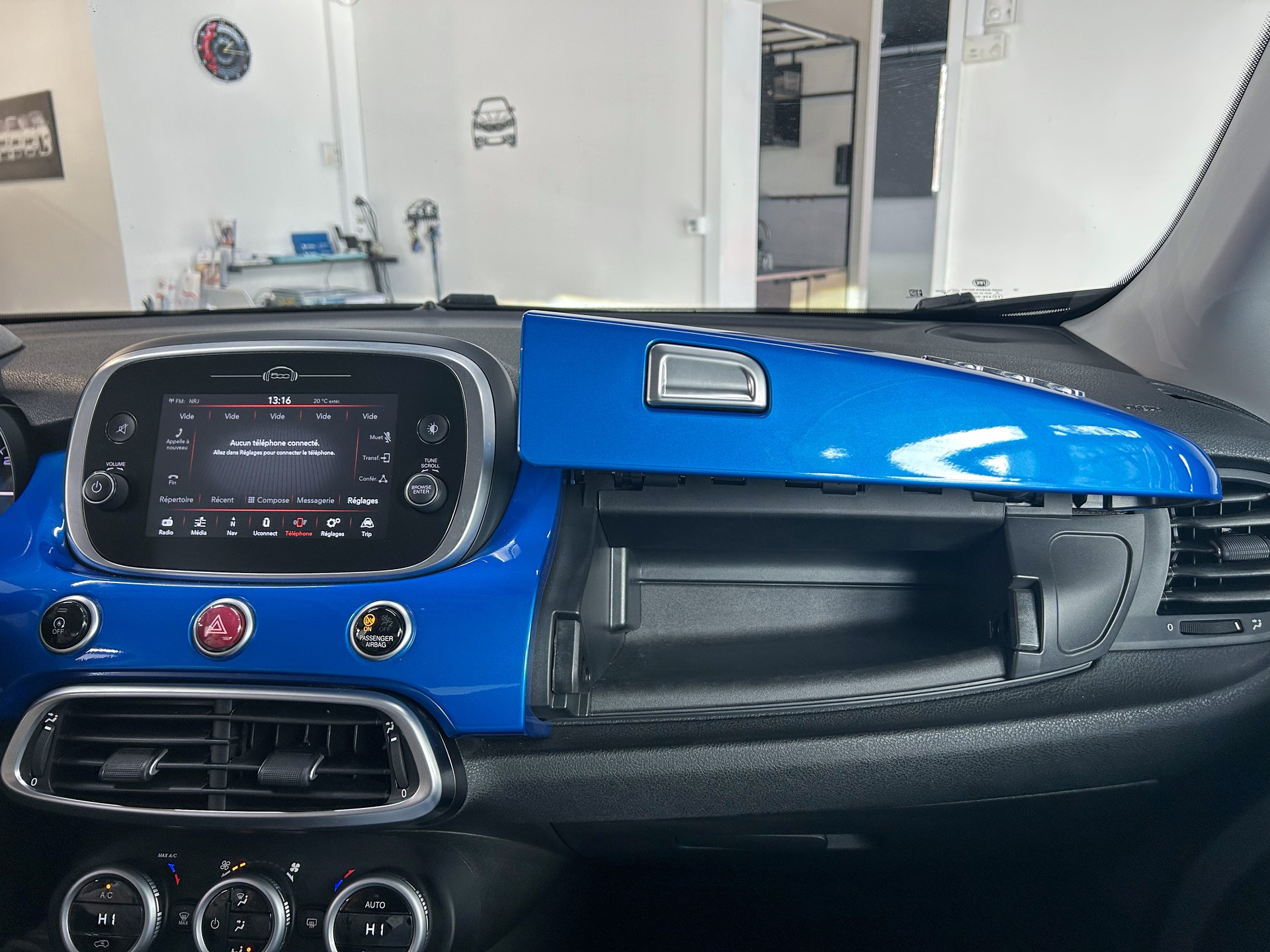 FIAT 500X 2.0MJ Cross 4x4 Automatic-image-16