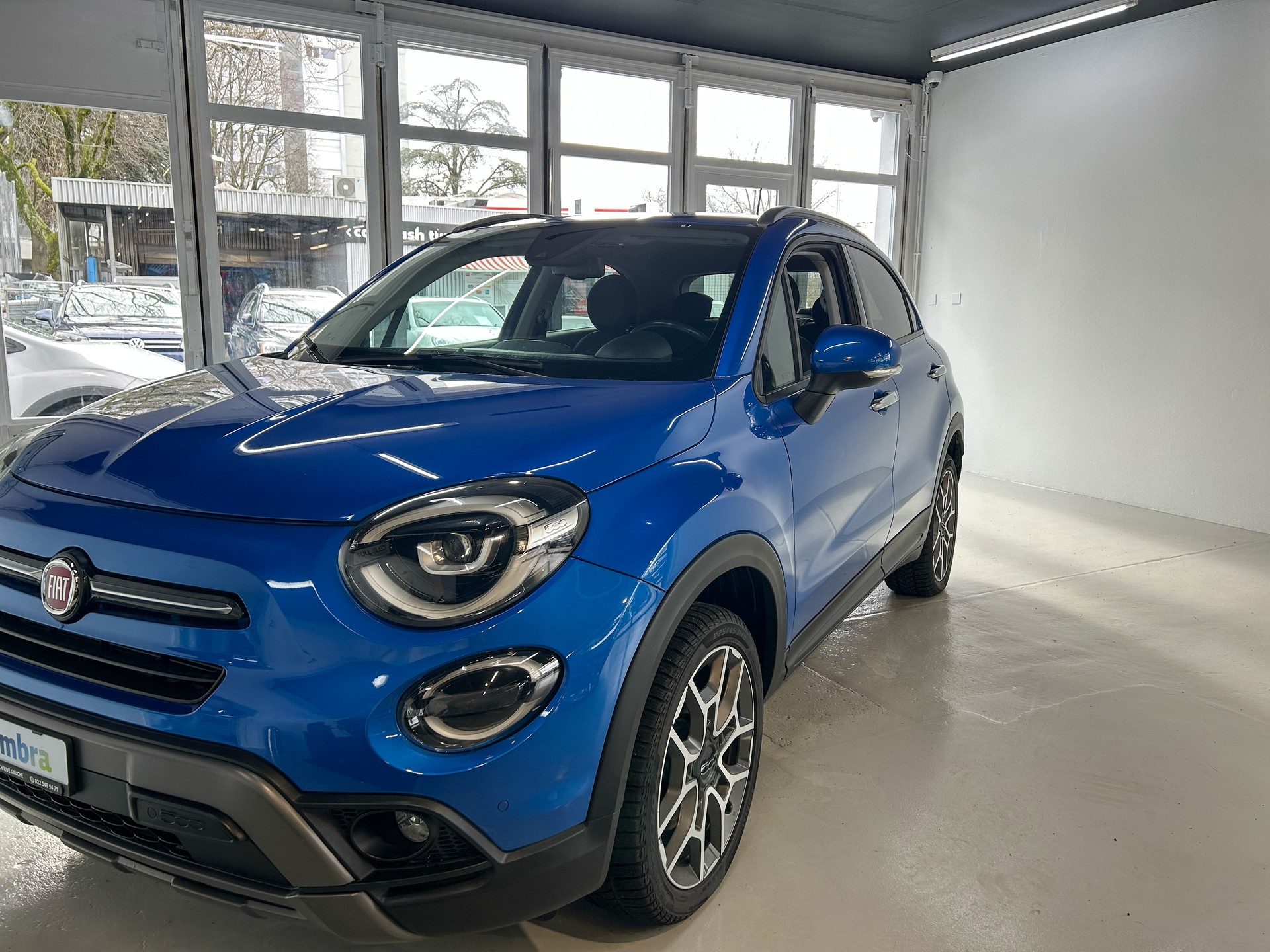 FIAT 500X 2.0MJ Cross 4x4 Automatic-image-3