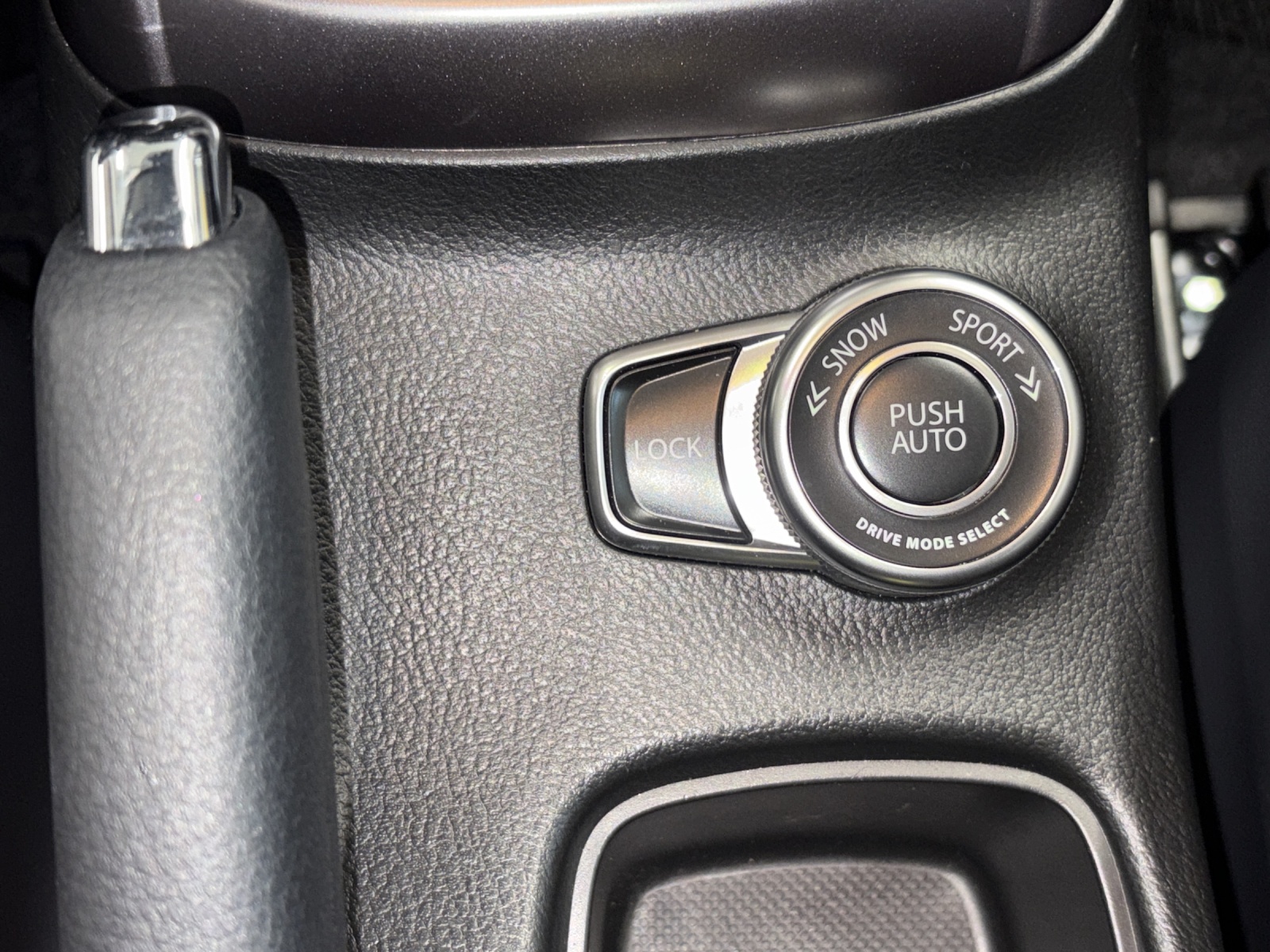 SUZUKI S-Cross 1.5 Piz Sulai Top Hybrid 4x4-image-19
