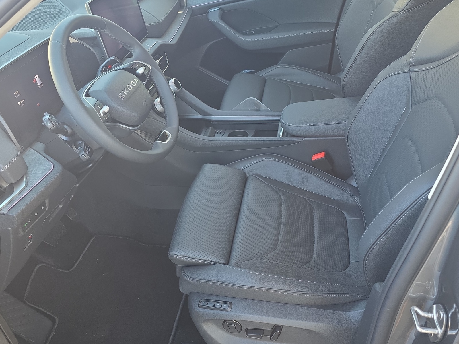 SKODA Kodiaq 2.0 TSI Dynamic 4x4-image-3