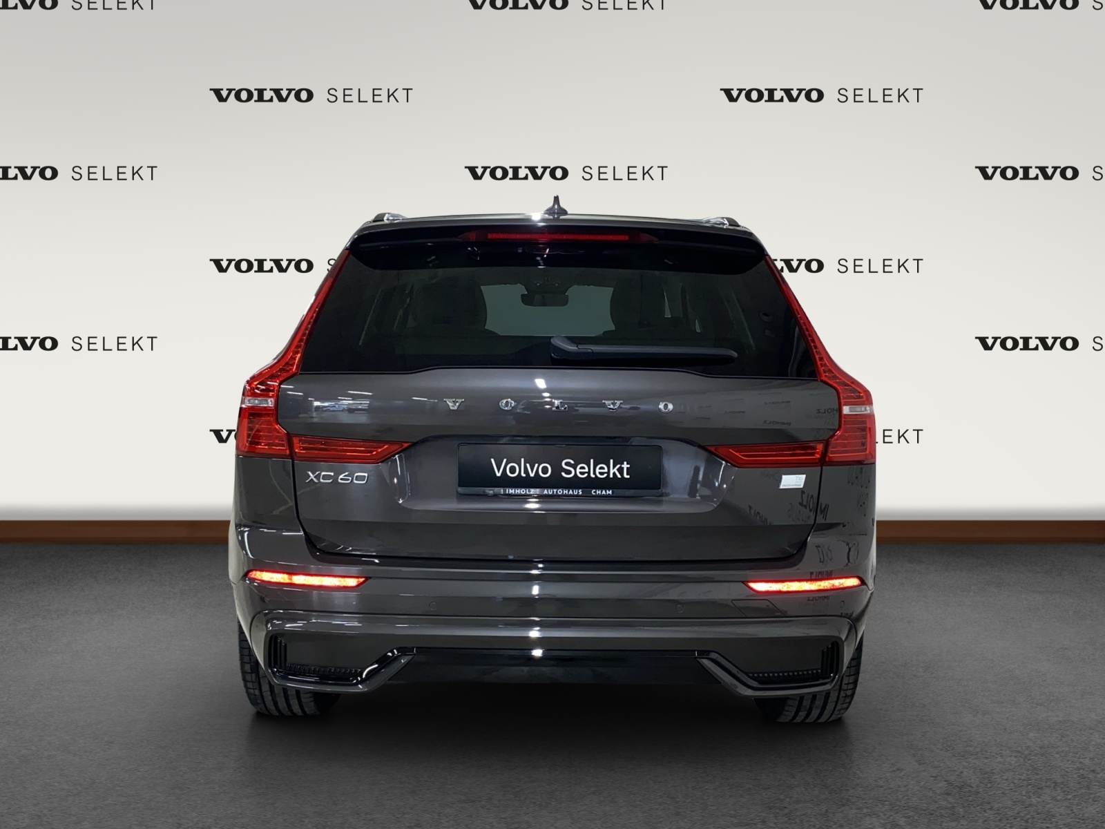 VOLVO XC60 2.0 T6 TE Ultimate Dark eAWD-image-3