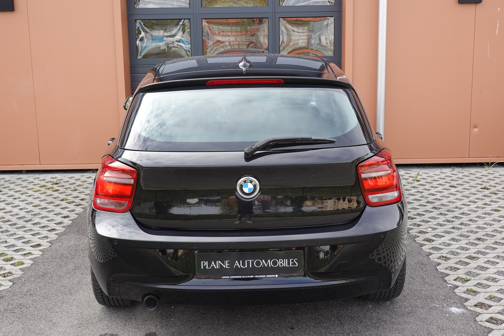 BMW 116i Sport Line - "Service à jour * Aide au stationnement arrière * Sport Line * Drive Select * Tempomat"-image-6
