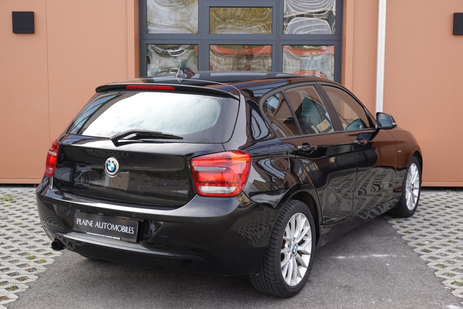 BMW 116i Sport Line - "Service à jour * Aide au stationnement arrière * Sport Line * Drive Select * Tempomat"-image-5