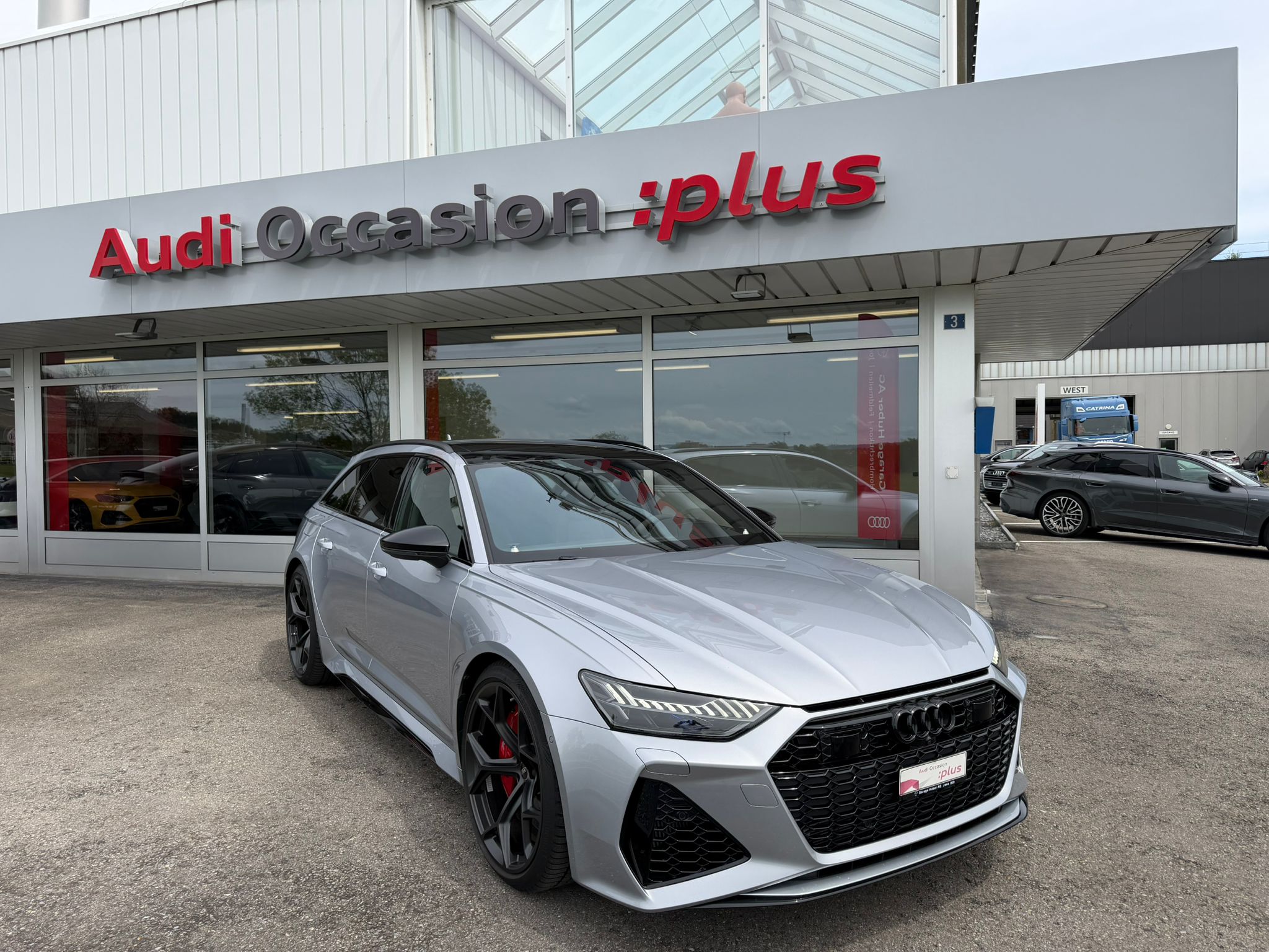 Car photo