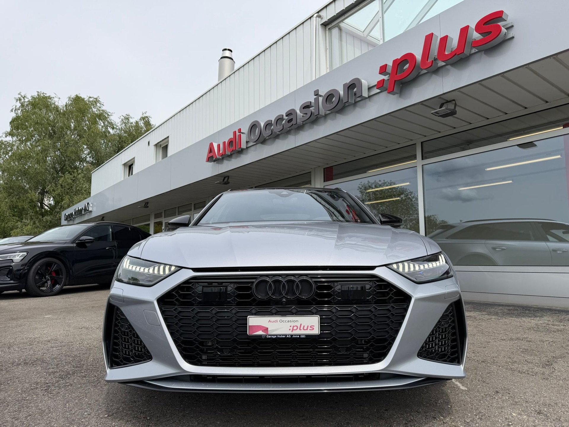 AUDI RS6 Avant 4.0 TFSI V8 Performance quattro-image-6