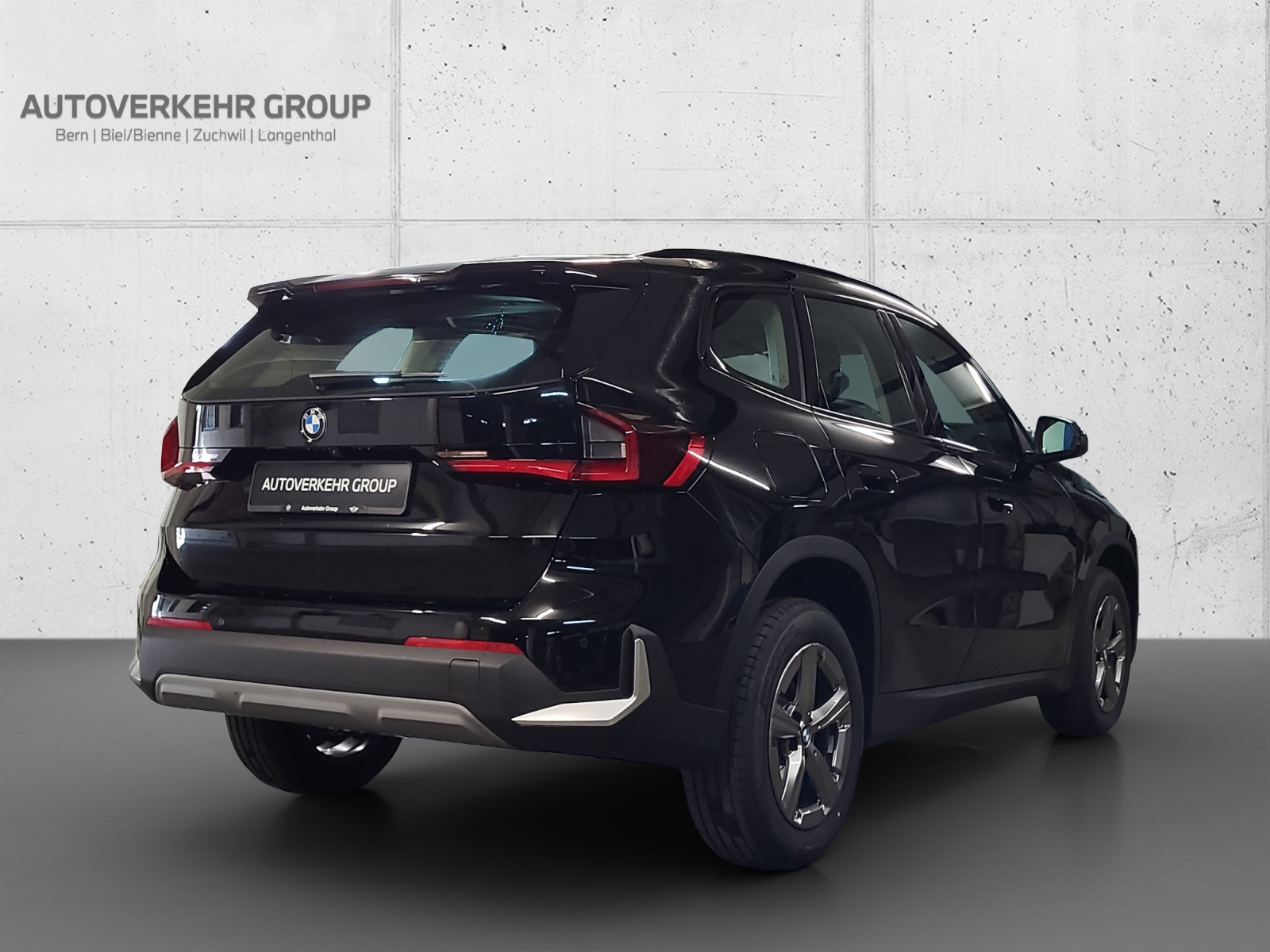 BMW X1 sDrive 18i-image-4
