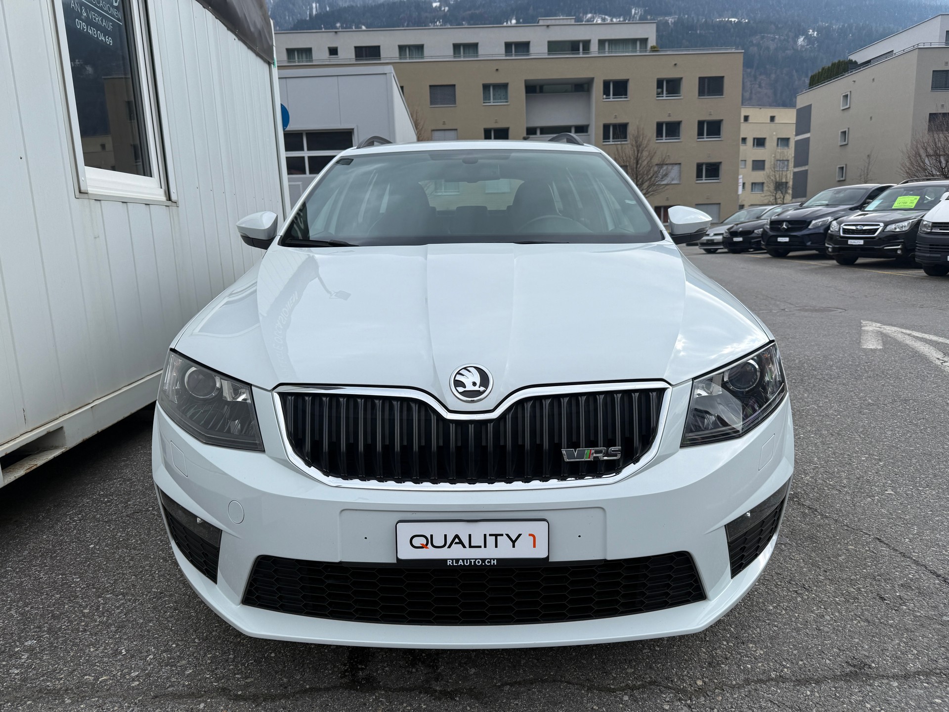 SKODA Octavia Combi 2.0 TSI RS DSG-image-9