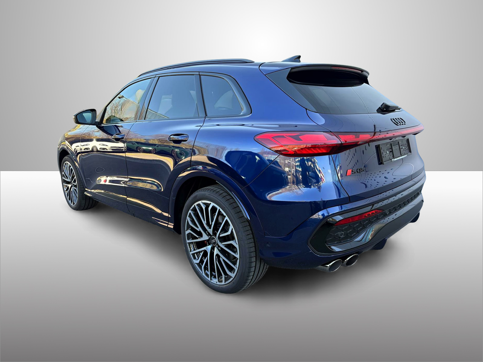 AUDI SQ5 TFSI quattro S-tronic-image-14