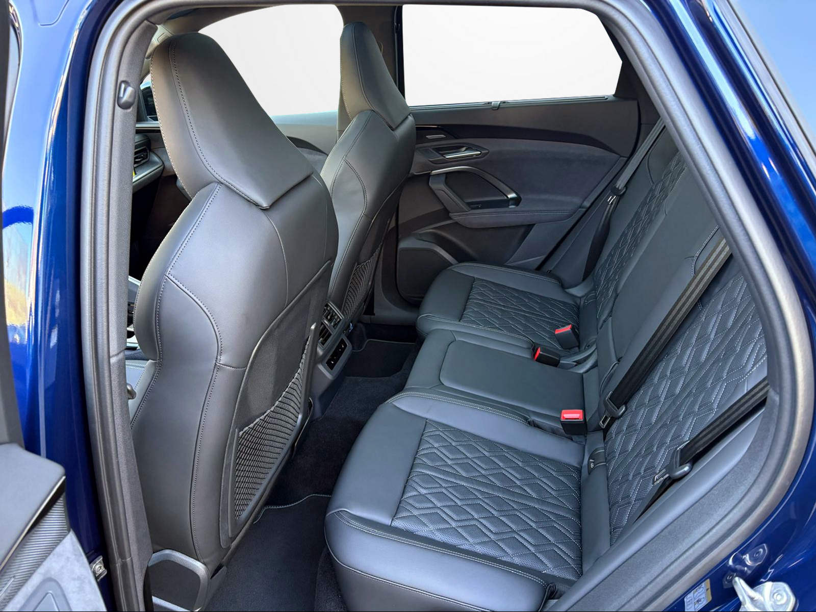 AUDI SQ5 TFSI quattro S-tronic-image-11
