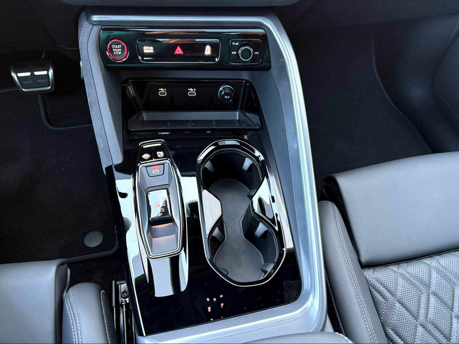 AUDI SQ5 TFSI quattro S-tronic-image-10