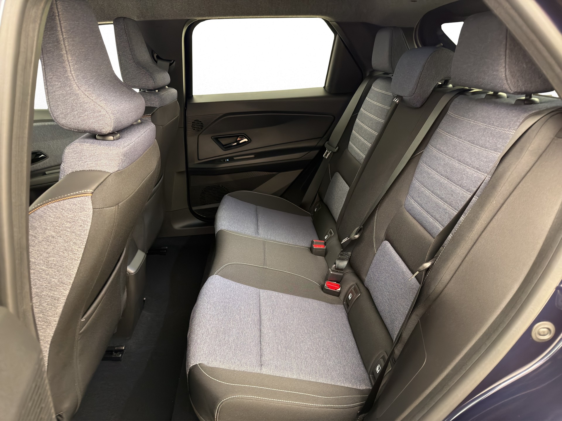 RENAULT R5 E-Tech Comfort Range techno-image-4